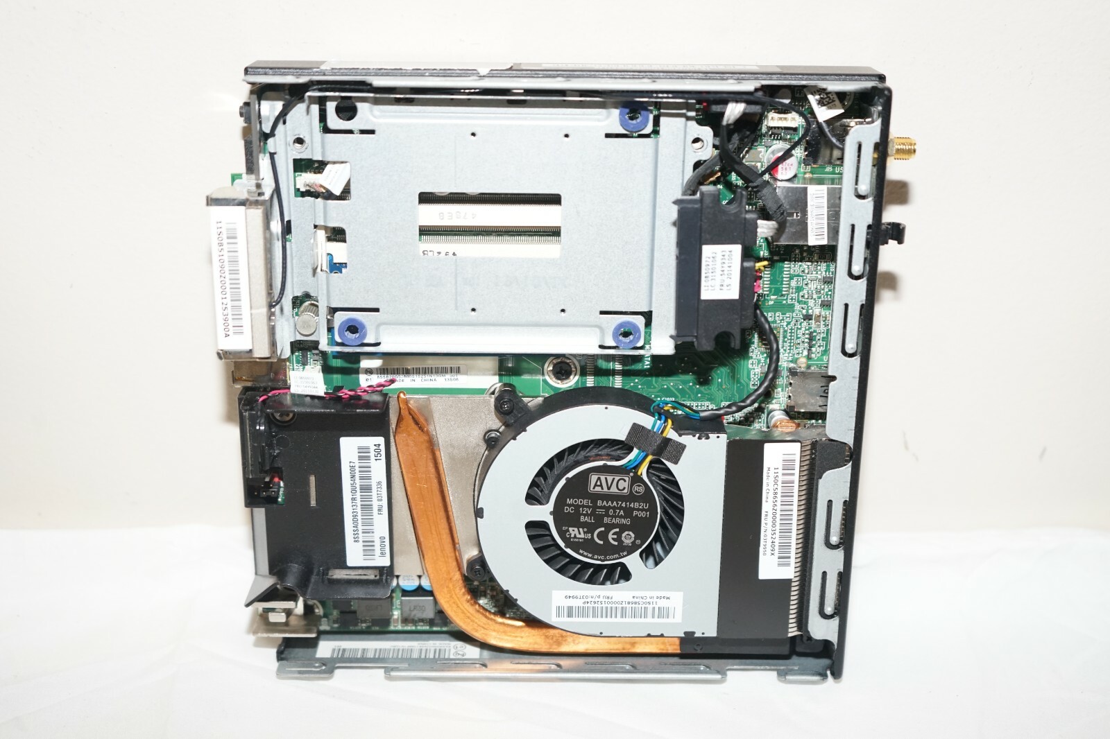 ^ Lenovo ThinkCentre M73 Tiny Desktop i7-4785T @ 2.20GHz 4GB Ram No HD #C1248
