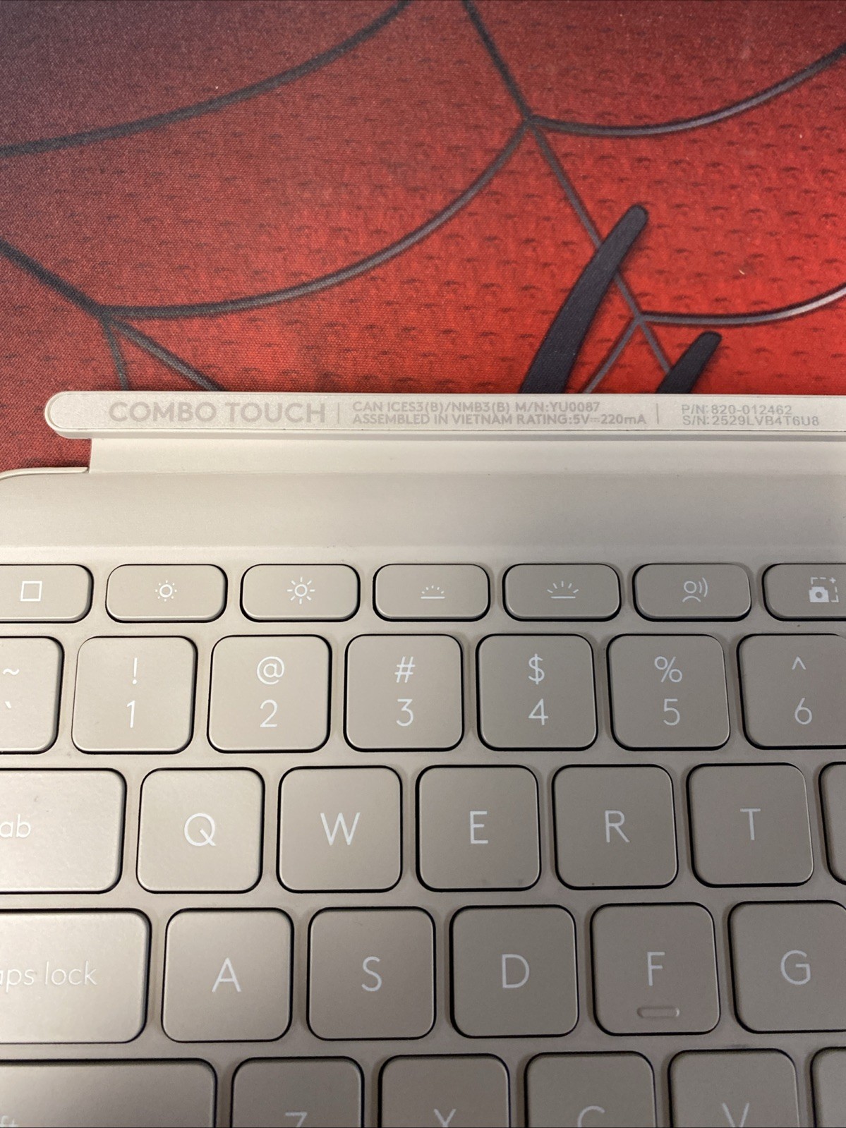 Logitech Combo Touch Keyboard Case