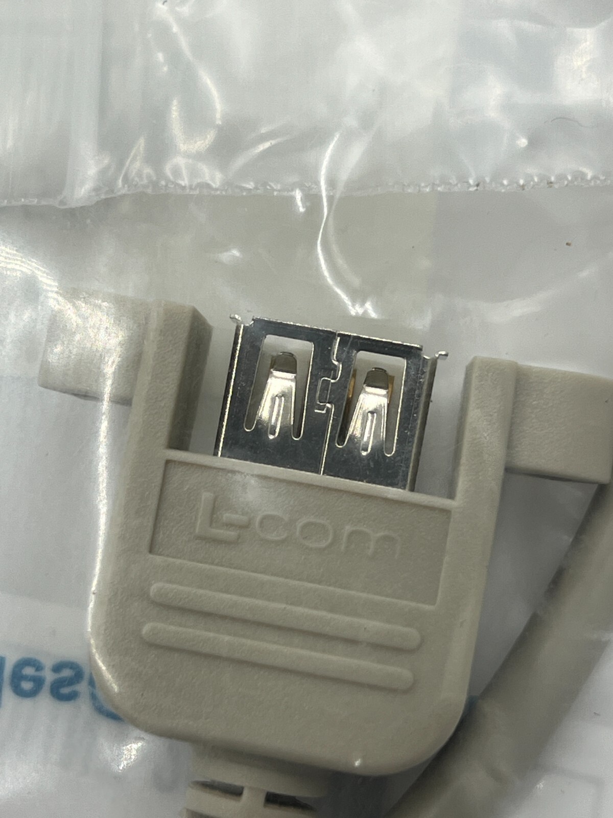 (QTY 4) L-com USB Type A Coupler, Female Bulkhead/ Type A Male 0.5M UPMAA-05M