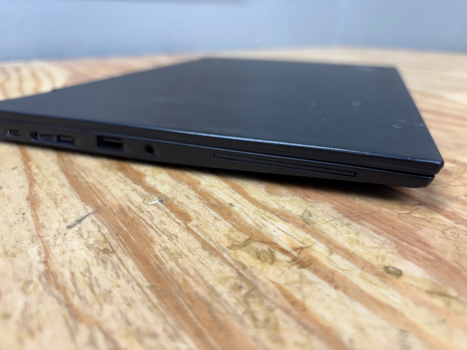 Lenovo ThinkPad X13 Yoga Gen 1 2-in-1 Touch i5-10310U 8GB 256GB SSD Pen Win11