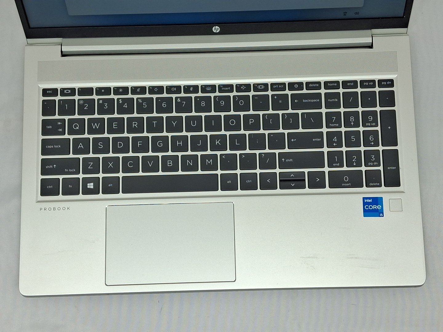HP ProBook 450 G8 15.6″ – i5-1135G7, 8GB, 256GB – Windows 11