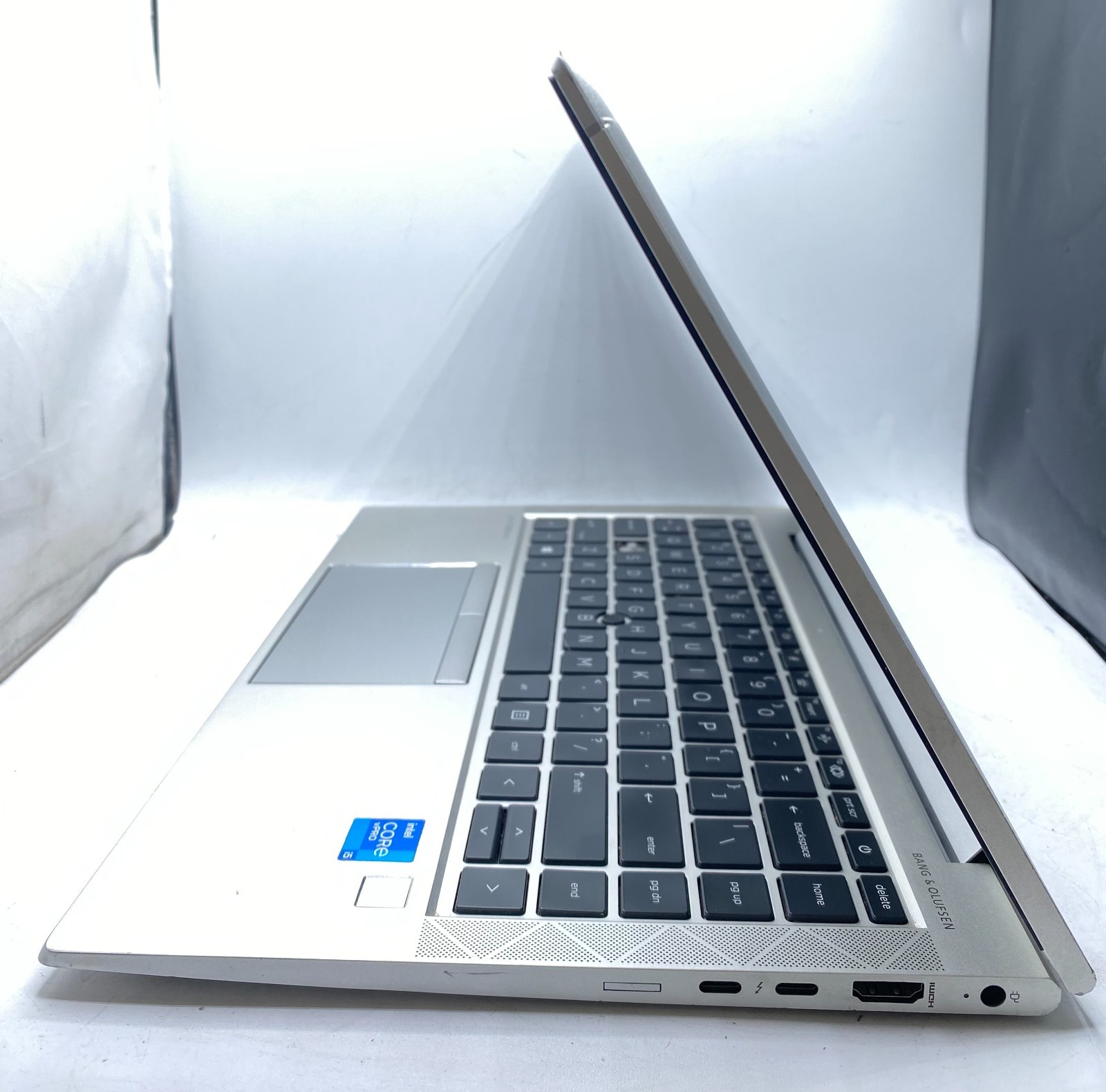 HP EliteBook 840 G8 14″ Touch Intel Core i5-1145G7 2.60GHz 16GB RAM 256GB SSD