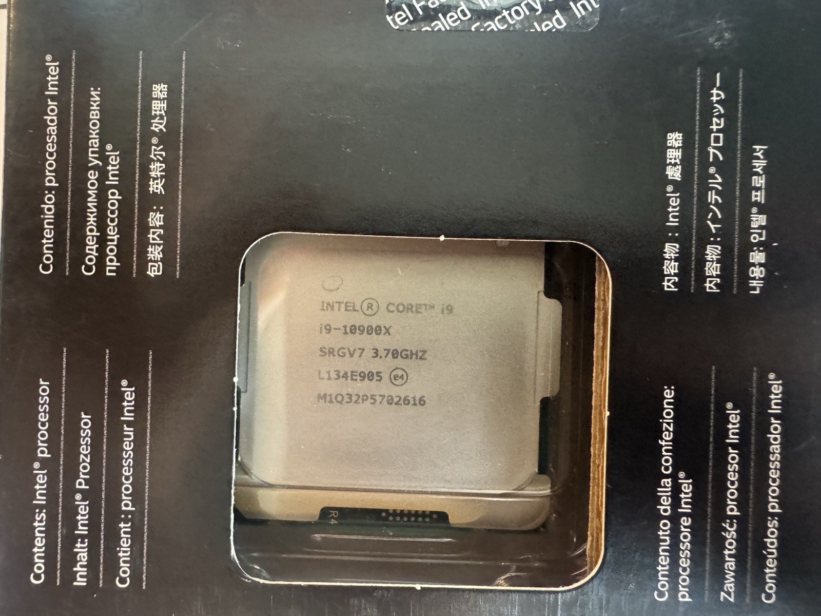 Intel Core i9-10900X X-Series Processor 3.70GHz LGA2066 SRGV7 M1Q32P5702616