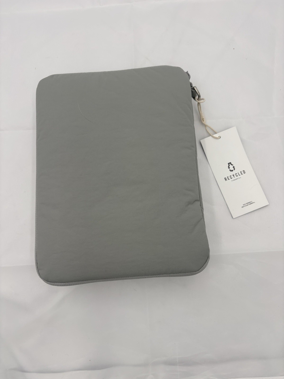 Elago 10-11 Inch Tablet Sleeve Bag Carrying Case inch, Gray, 27×20.5 NOB