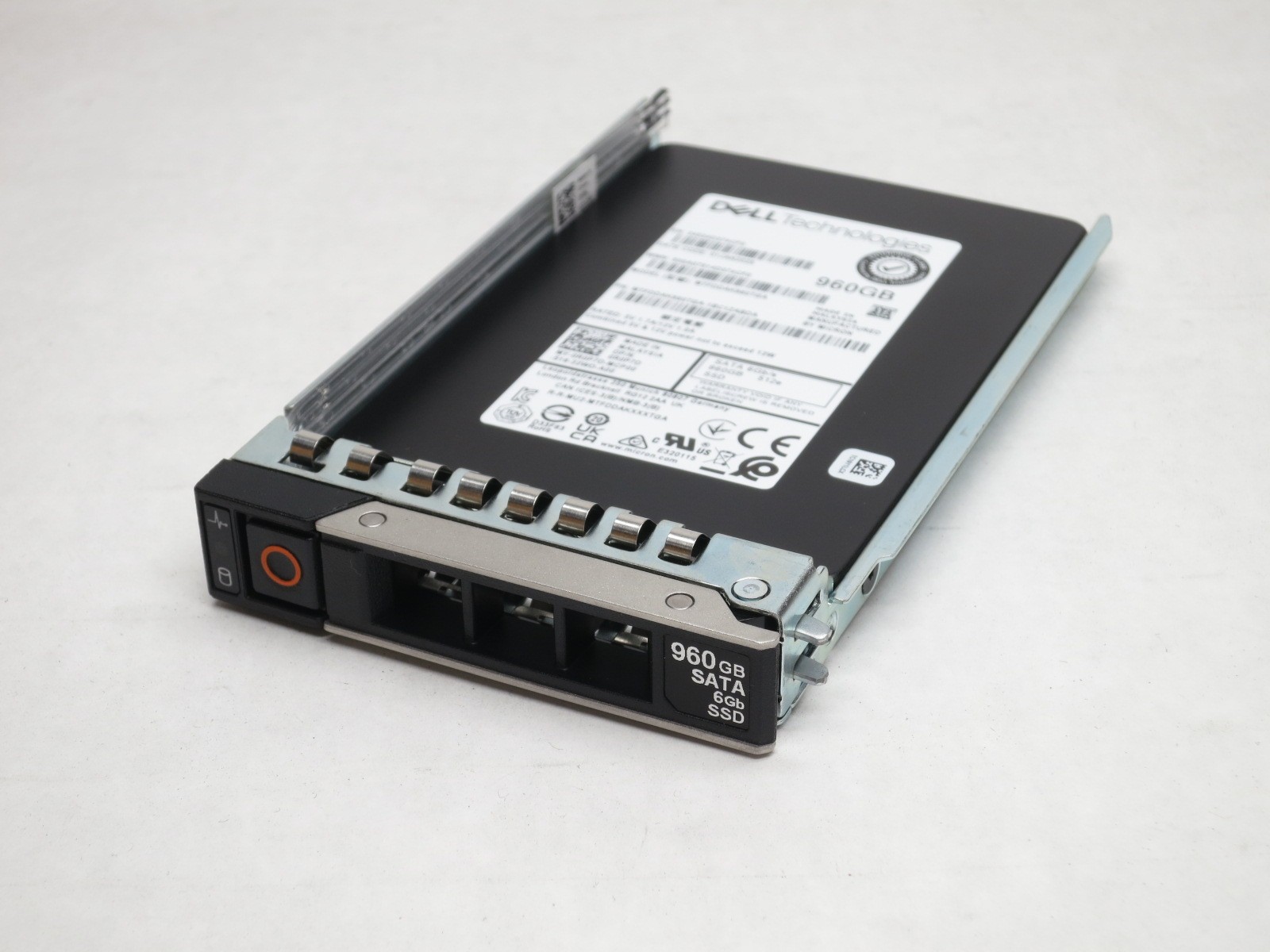 R0P7D DELL 960GB TLC SATA 2.5 6Gbps SSD READ INTENSIVE 5400 PRO 14G 15G 16G 17G