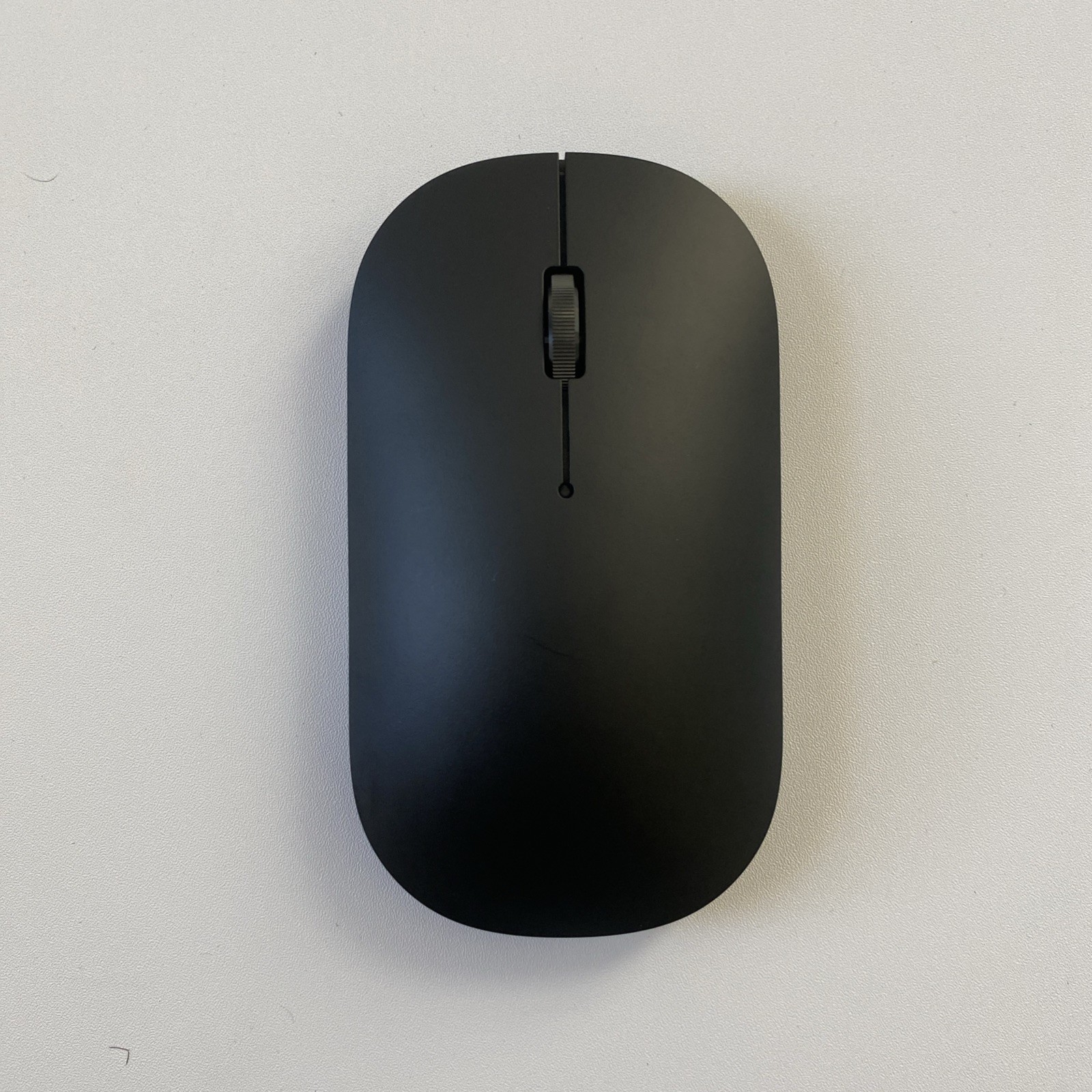 Insignia – Wireless Optical 3-Button Travel Mouse – Slim – Black