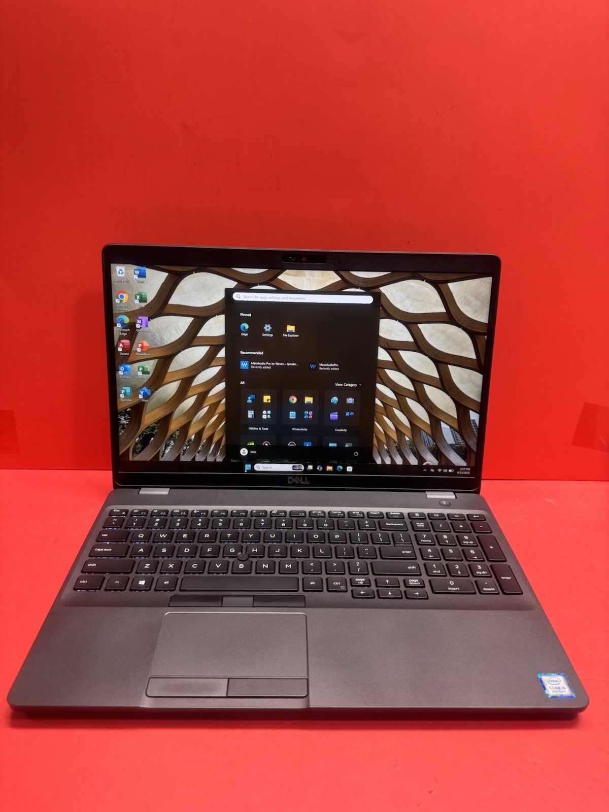 Dell Latitude 5500 15.6″ 8th i5 1.60GHz 8GB 256GB NVME Window 11pro