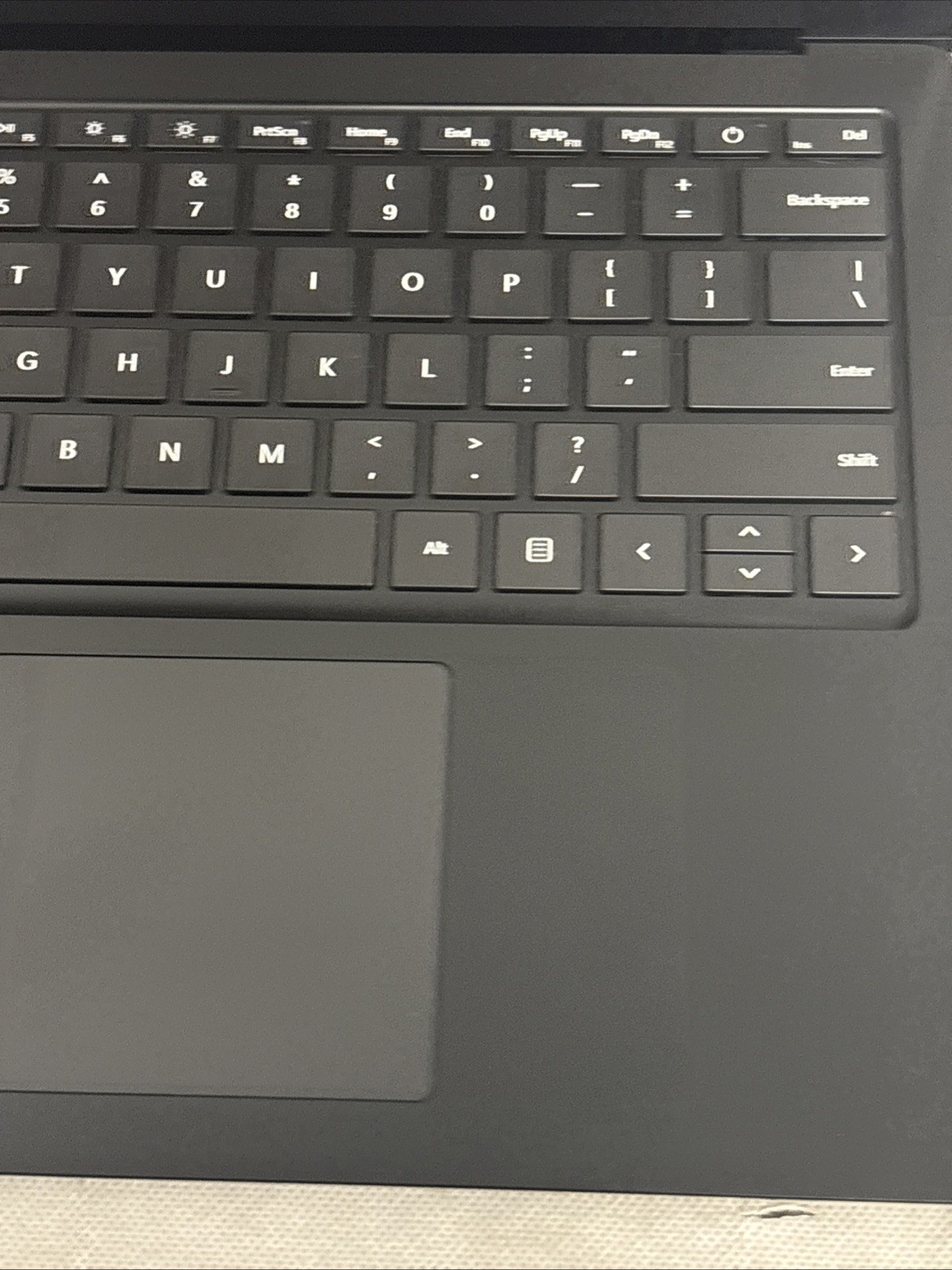 Microsoft Surface Laptop 5 13.5” (512GB, Intel Core i7 12th, 16GB RAM) – Black