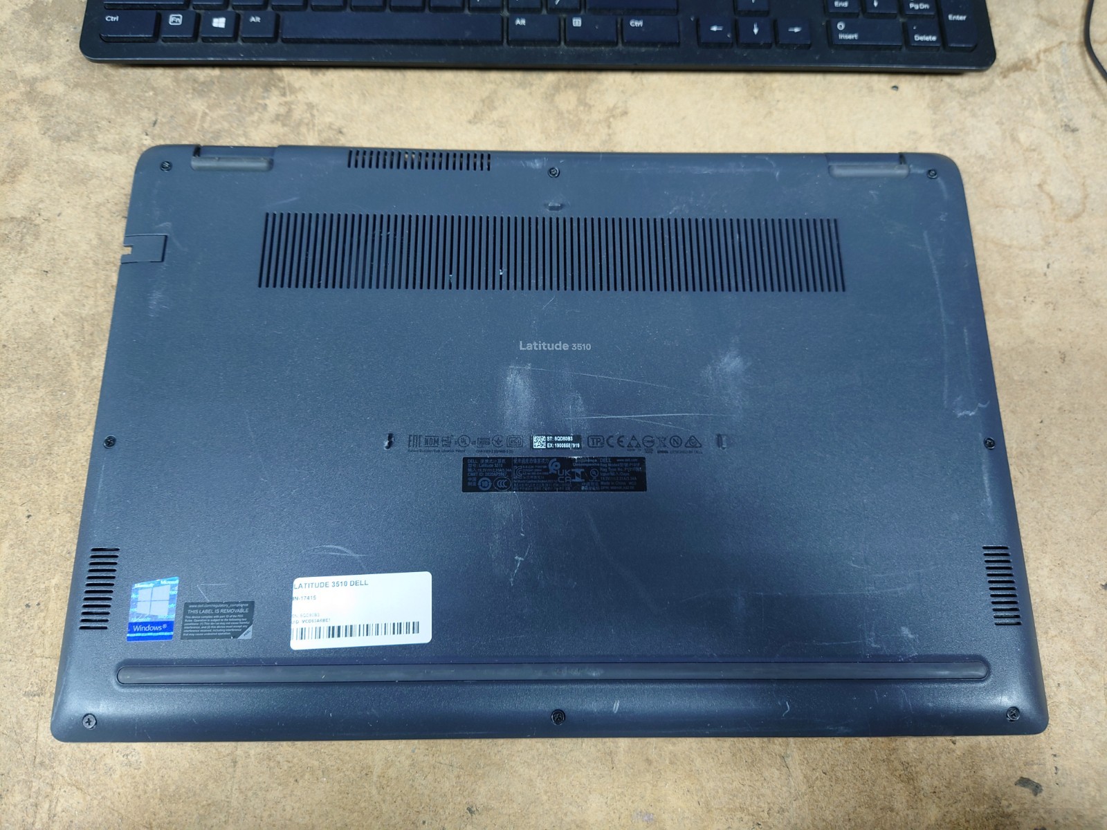 Dell Latitude 3510 15.6″ FHD i5-10210U 8GB RAM No OS/SSD