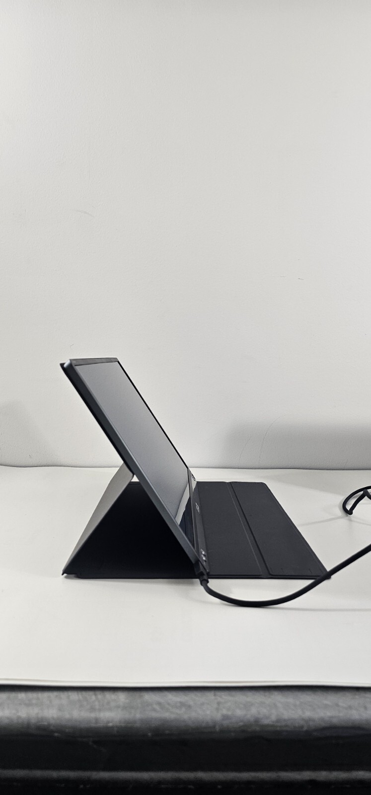 15.6″ ASUS USB LCD ZenScreen MB16AC