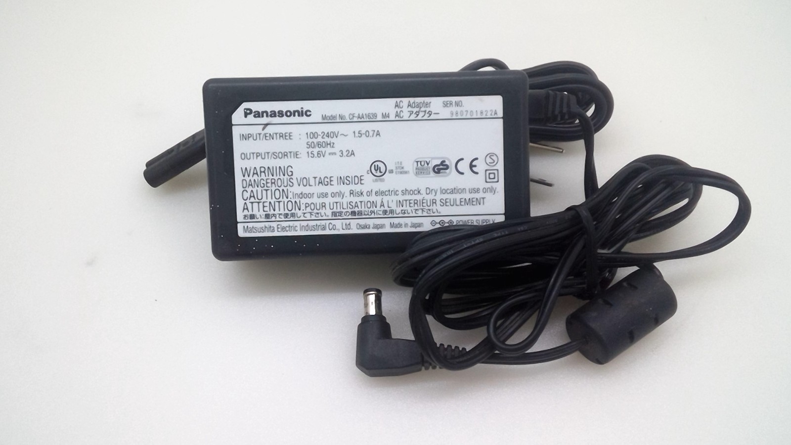 Panasonic CF-AA1639A M4 6.5*4.4mm 15.6V 3.2A Power Supply Adapter Charger