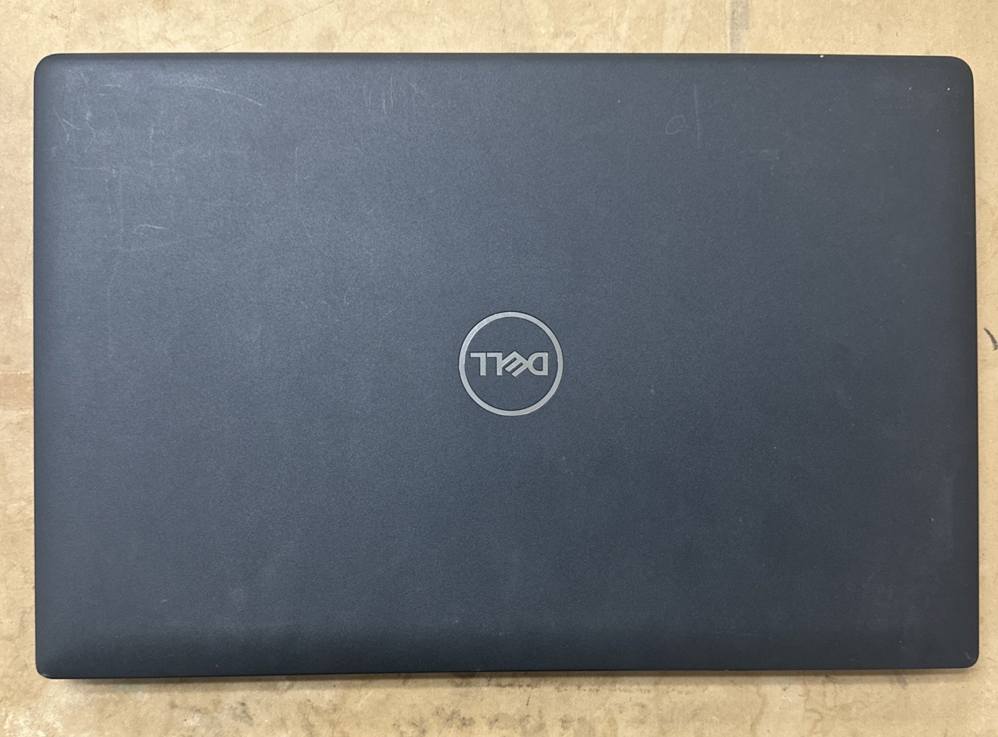 Dell Latitude 3520 15.6″ Laptop i5-1135G7 8GB RAM No SSD/OS