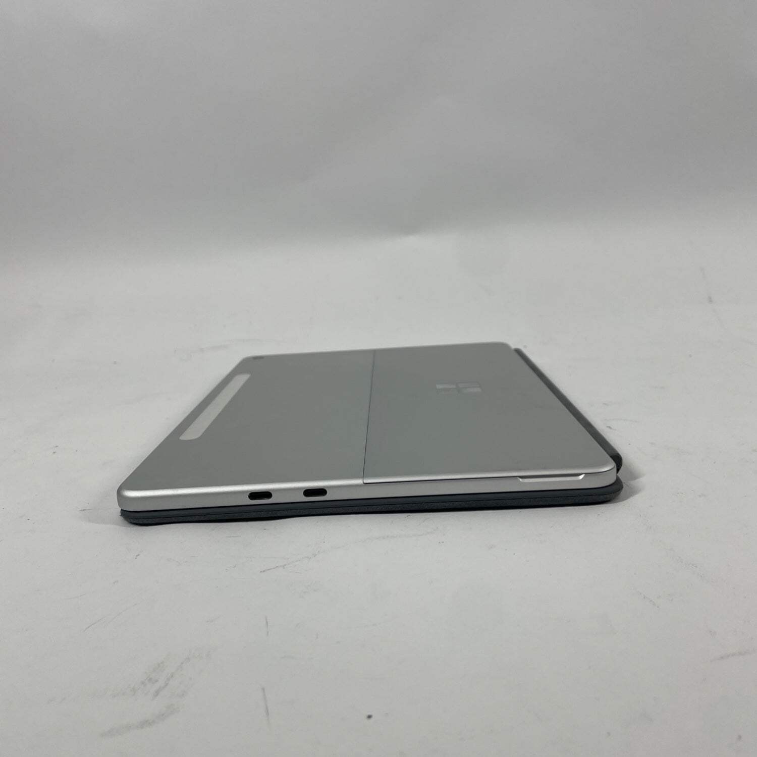 Microsoft Surface Pro 12″ ZHQ-00001 13″ Snapdragon X Plus 3.40 GHz 16GB RAM