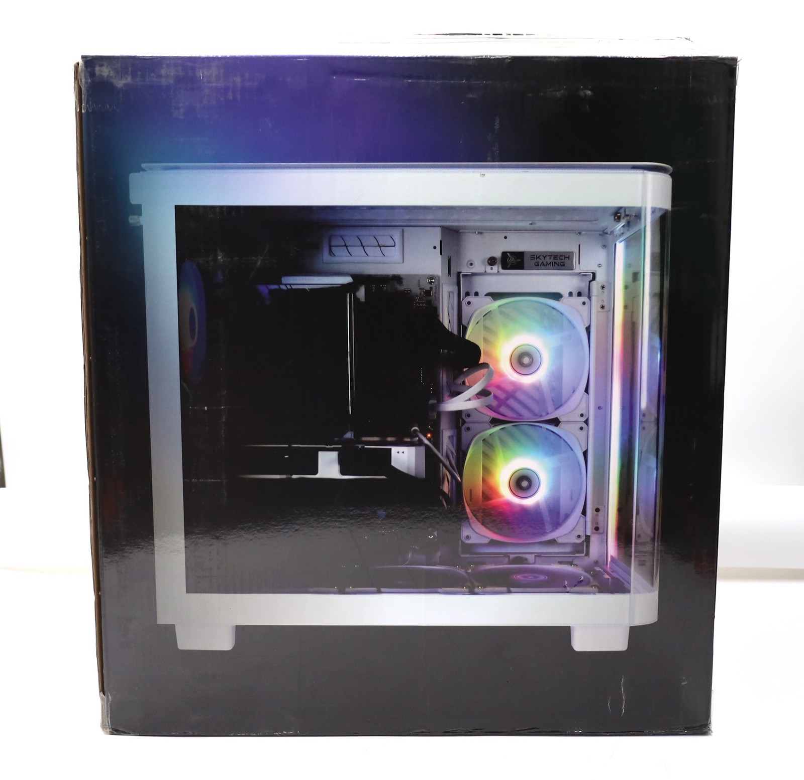 Skytech KING95 AMD Ryzen 7 9700X RTX 5070 32GB Memory 2TB NVME *New-Open-Box*