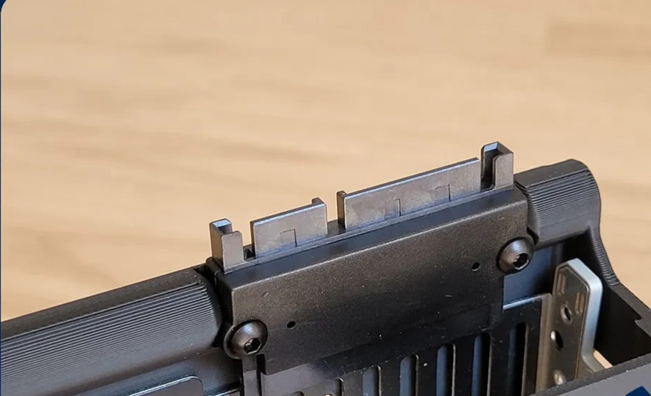 Complete 10-Inch Rackmount Hot Swap Bay for HDD SSD Server Drive Caddy Mount