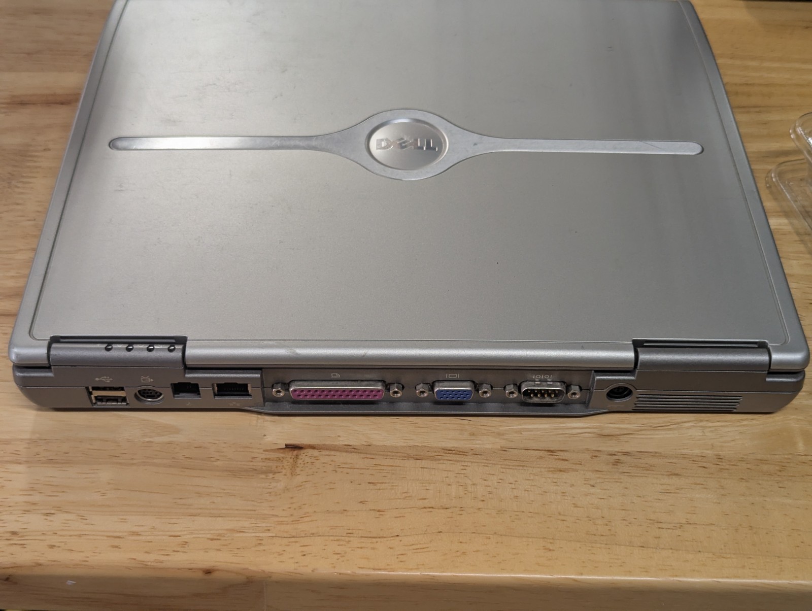 Dell Inspiron 600M PP05L 14″ 1.5GHz 256MB WinXP Mem w Charger