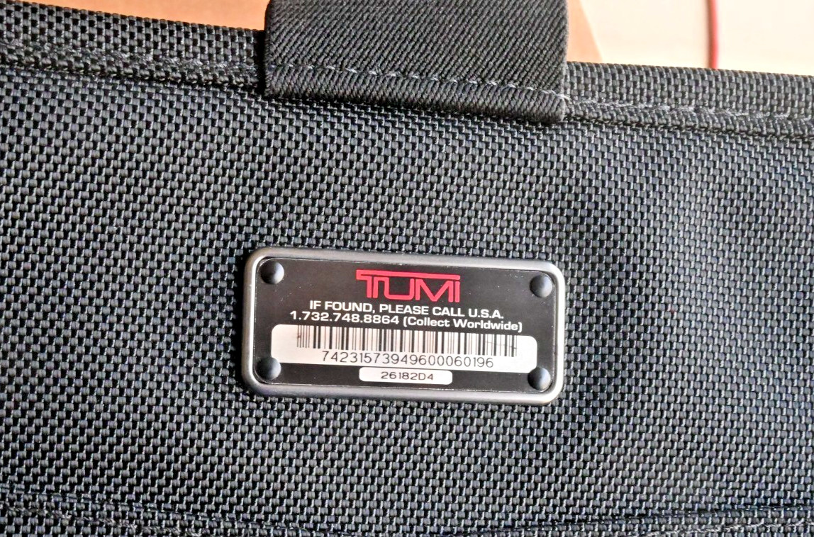 Tumi 14″ Black Ballistic Nylon Padded Laptop Computer Sleeve Case VINTAGE NWT