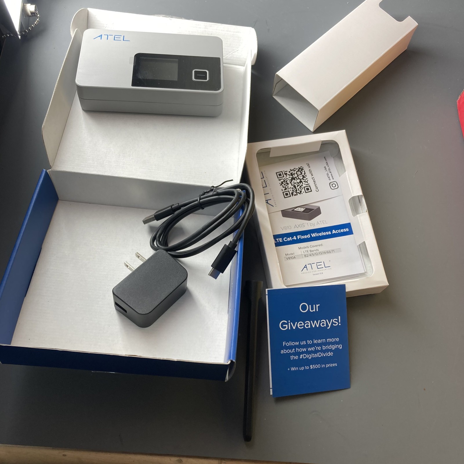 ATEL Axis 1 4G LTE Fixed Wireless Access V810A Complete In Box