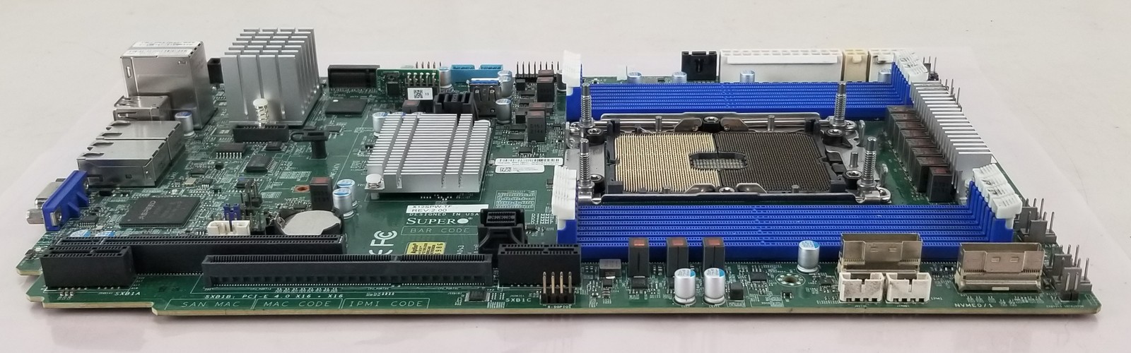 Supermicro X12SPW-TF Intel C621 LGA-4189 Proprietary Form Factor Motherboard