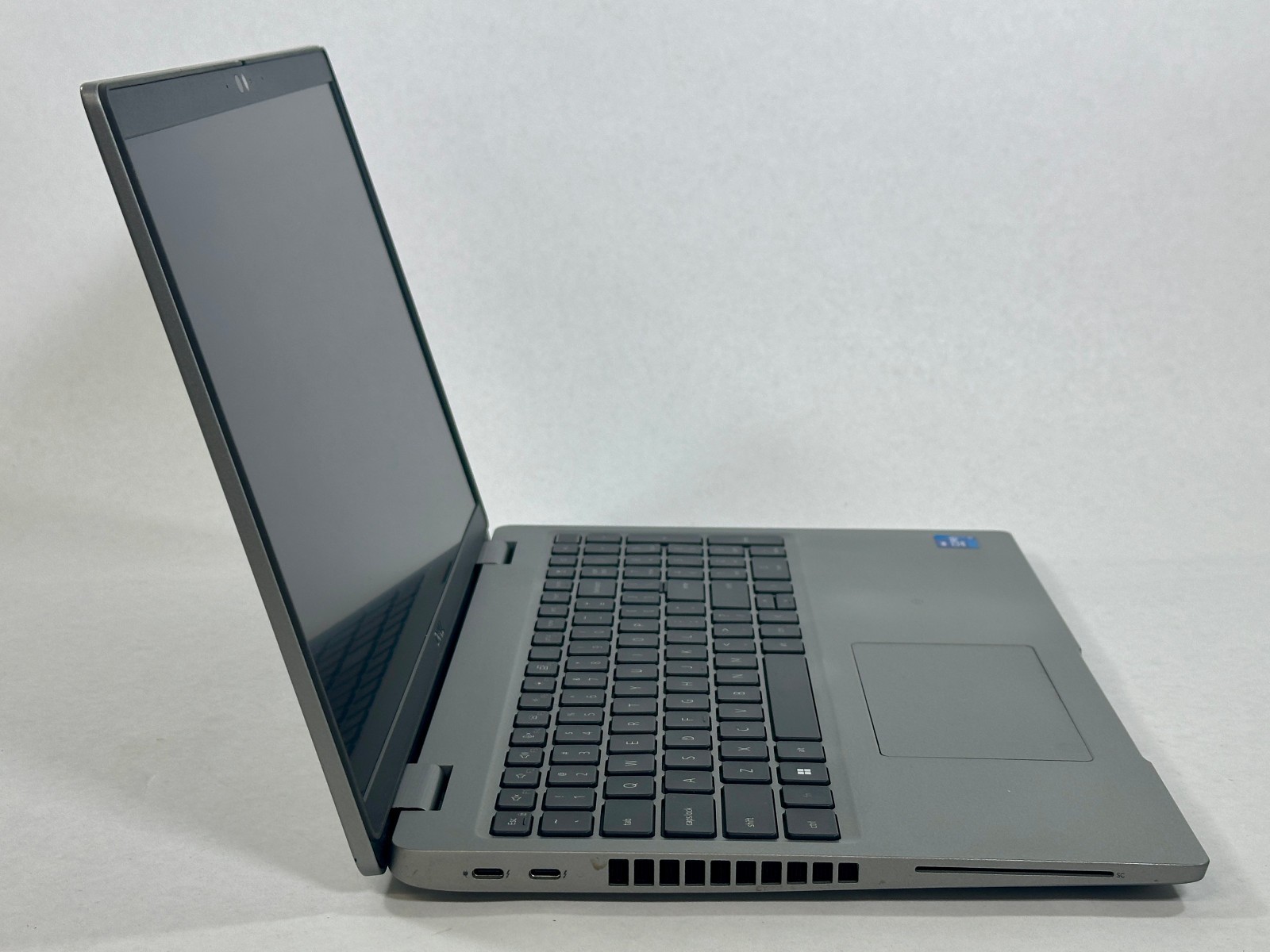 Dell Latitude 5520 15.6″ Laptop Intel Core i7-1185G7 16GB RAM 512GB NVME Win11P