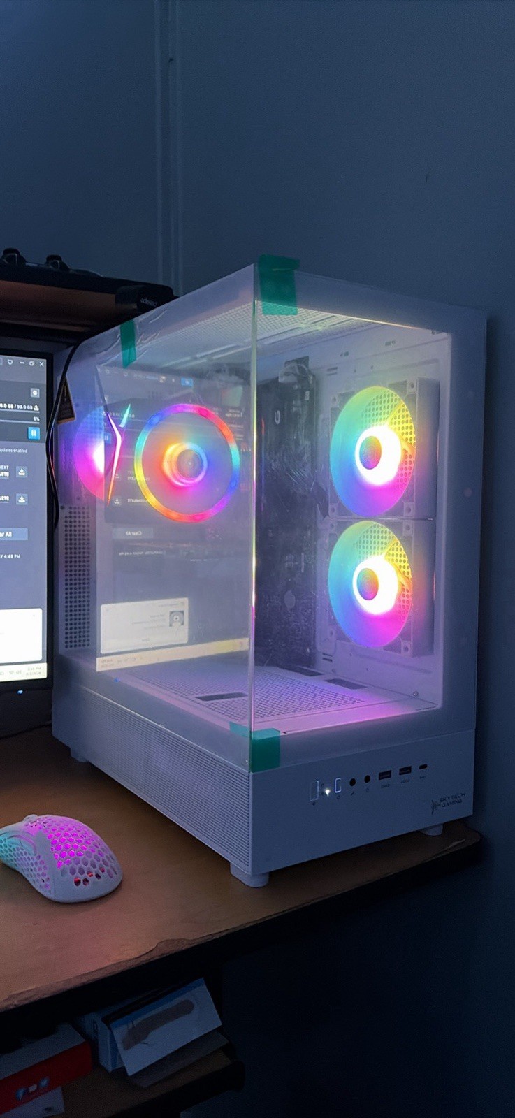 Skytech Gaming Azure3 White Tower Gaming PC Ryzen 5 5500 16GB 1TB NVMe RTX 3050