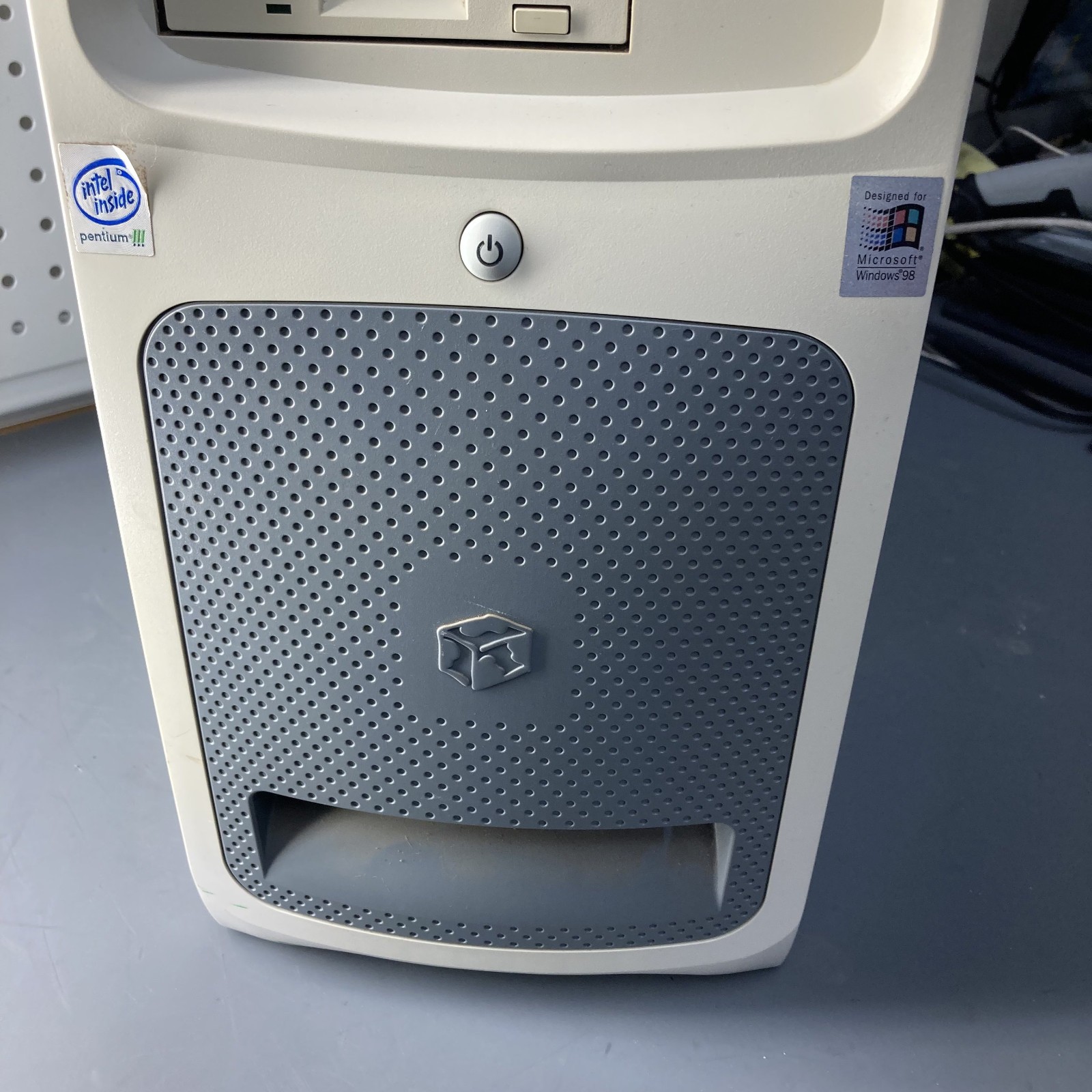 Gateway ATXSTF FED Pro 866 Pentium III 866MHz 64MB RAM 20GB HDD Windows XP