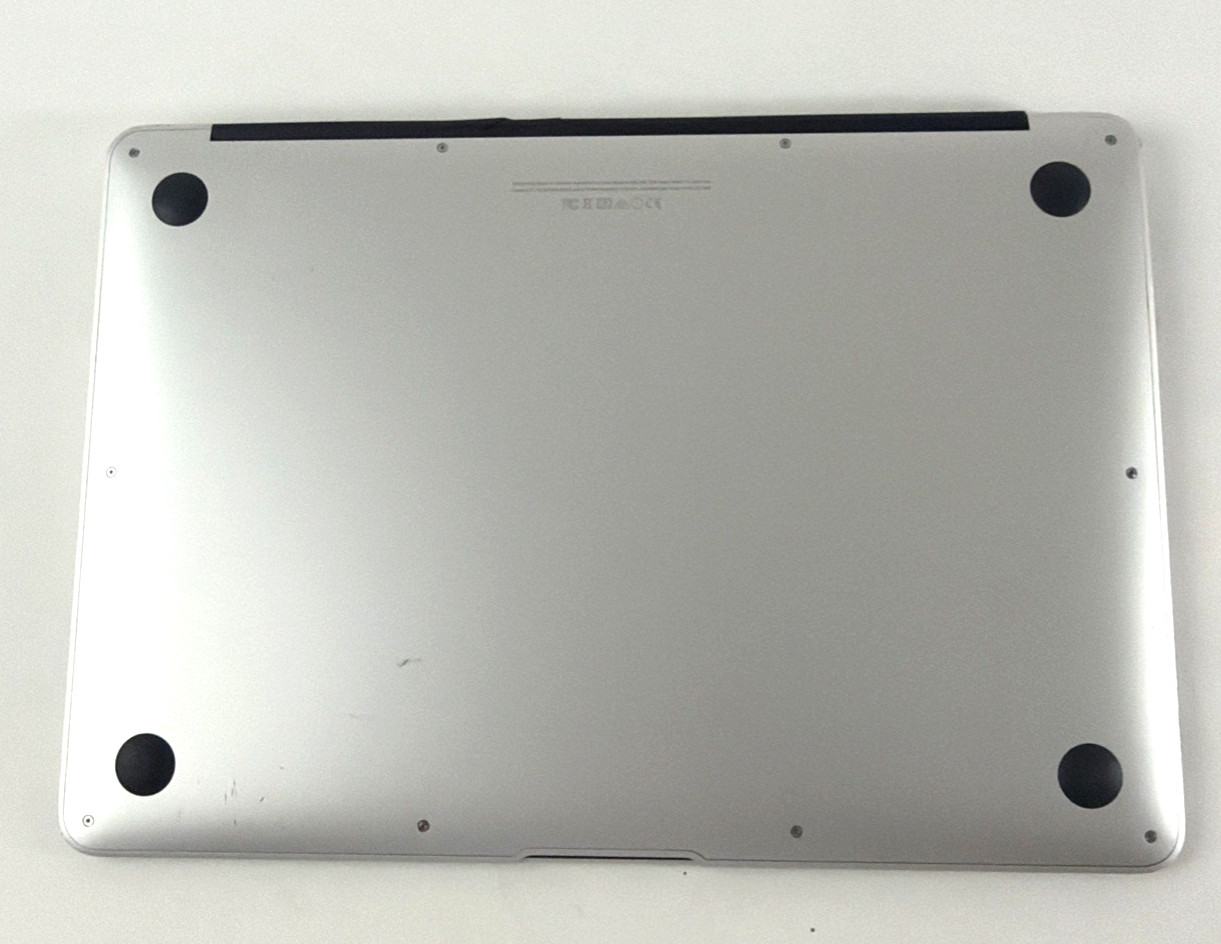 Apple MacBook Air 13.3″ (128GB SSD, Intel Core i5 5th Gen., 1.80 GHz, 8GB)…