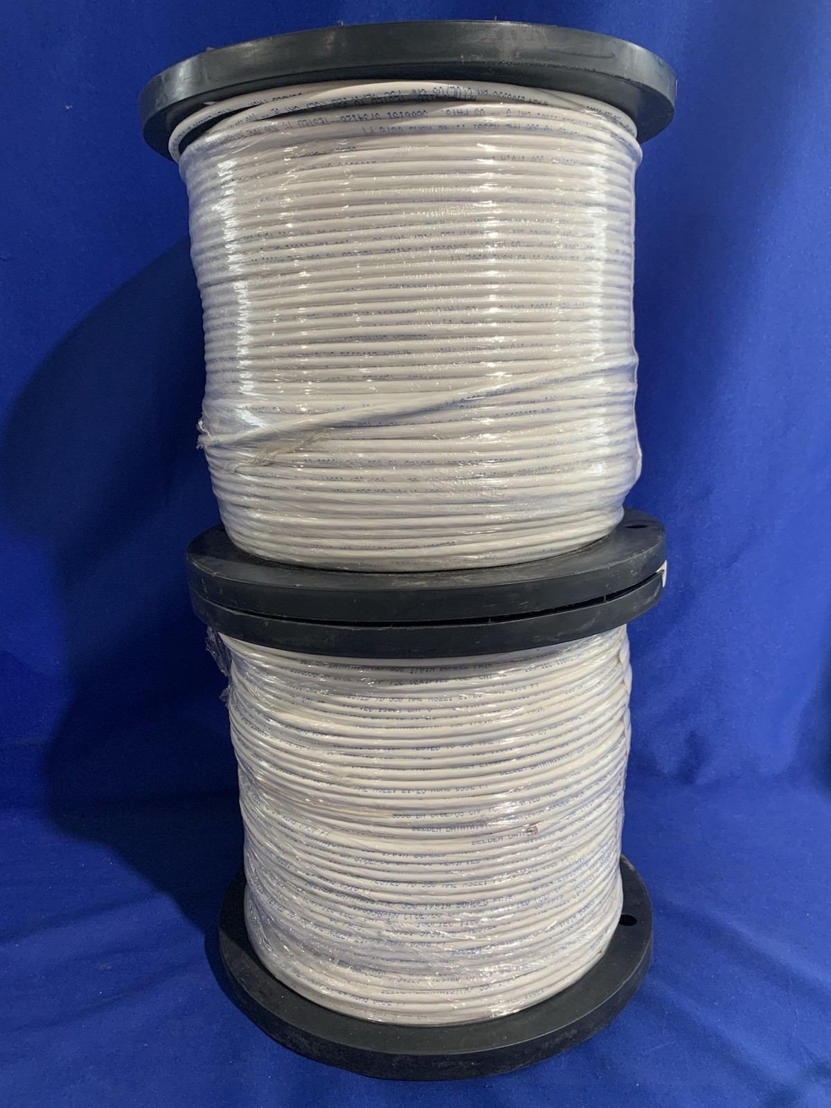 Belden 1701A White CMP CAT5e Cable Bonded-Pair Plenum 4 PR – 24 AWG DataTwist(R)