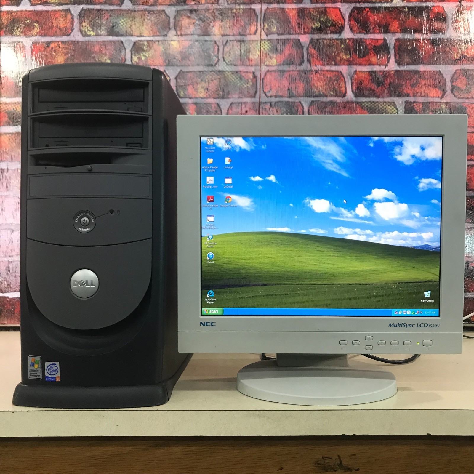 Dell Dimension 4550 PC for Retro Gaming Pentium 4 2.66GHz 1.5GB RAM (Windows XP)