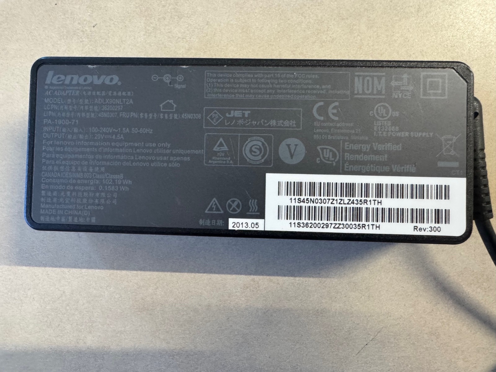 Lot of 4 Genuine Lenovo AC Adapter ADLX90NLT2A 90W 20V-4.5A Yellow Tip Round