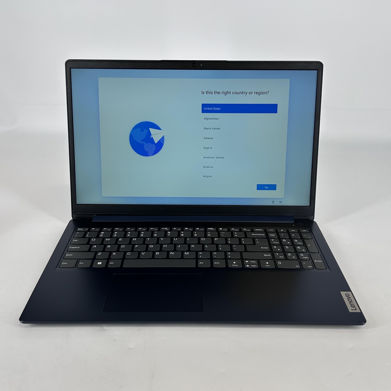 Lenovo IdeaPad 1 15.6 Blue FHD 2.8 GHz Ryzen 5 7520U 8GB 256GB SSD Very Good