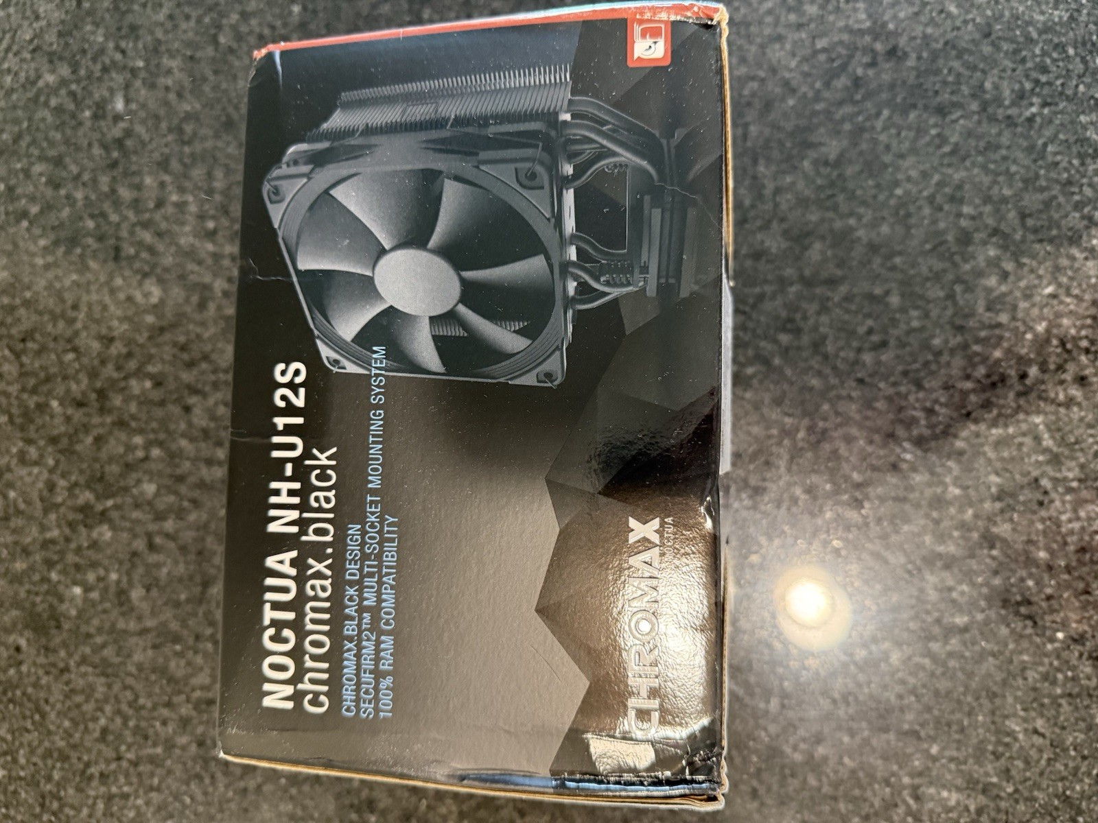 Noctua NH-U12S chromax.black 120mm Tower CPU Cooler 4-Pin 1500RPM AM4/AM5