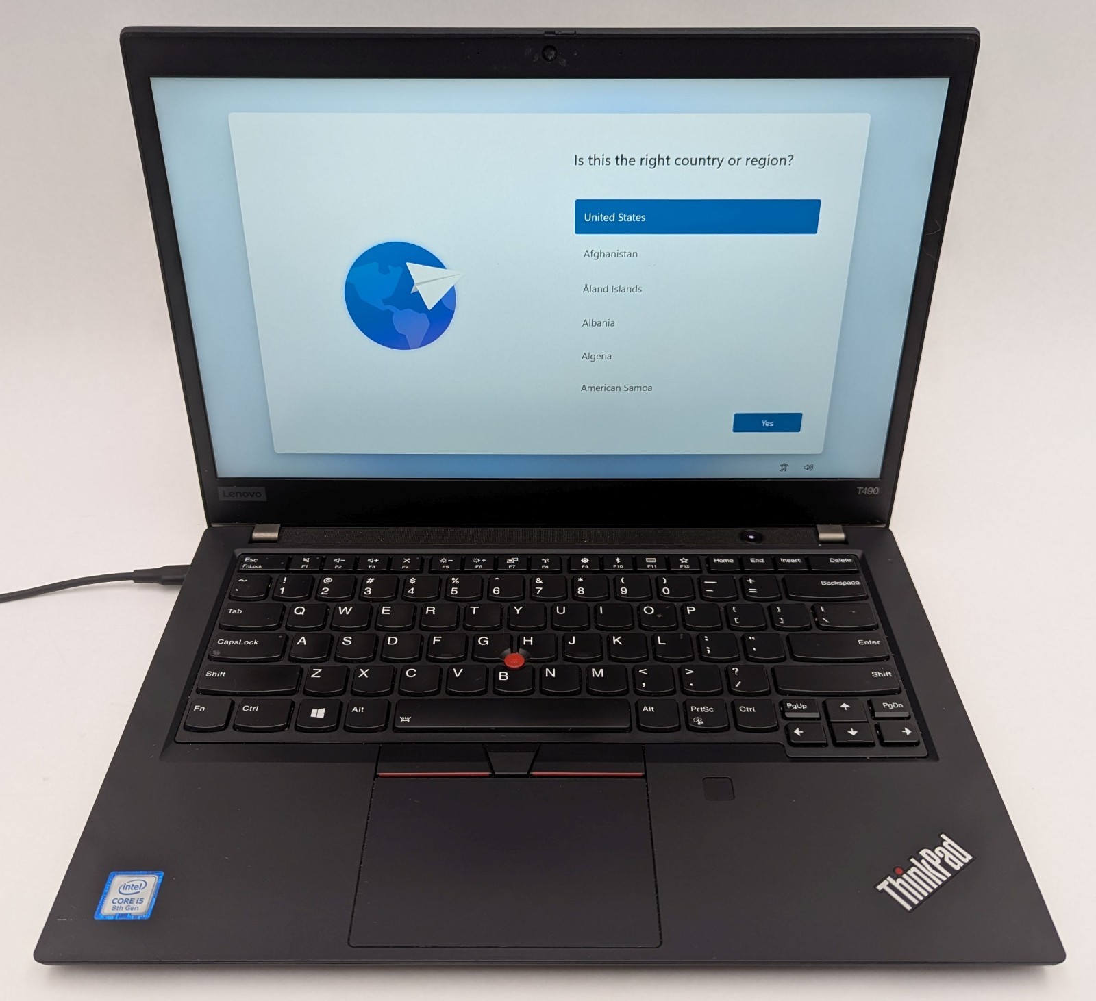 Lenovo ThinkPad T490 14″ Laptop i5-8265U 1.60GHz 8GB RAM 256GB NVMe Windows 11