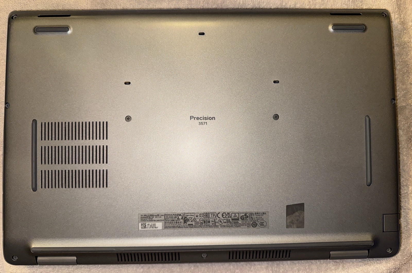 Dell Precision 3571 – i7-12800H 2.4GHz 512GB SSD 16GB RAM W11P T600 W/ Dock 240w
