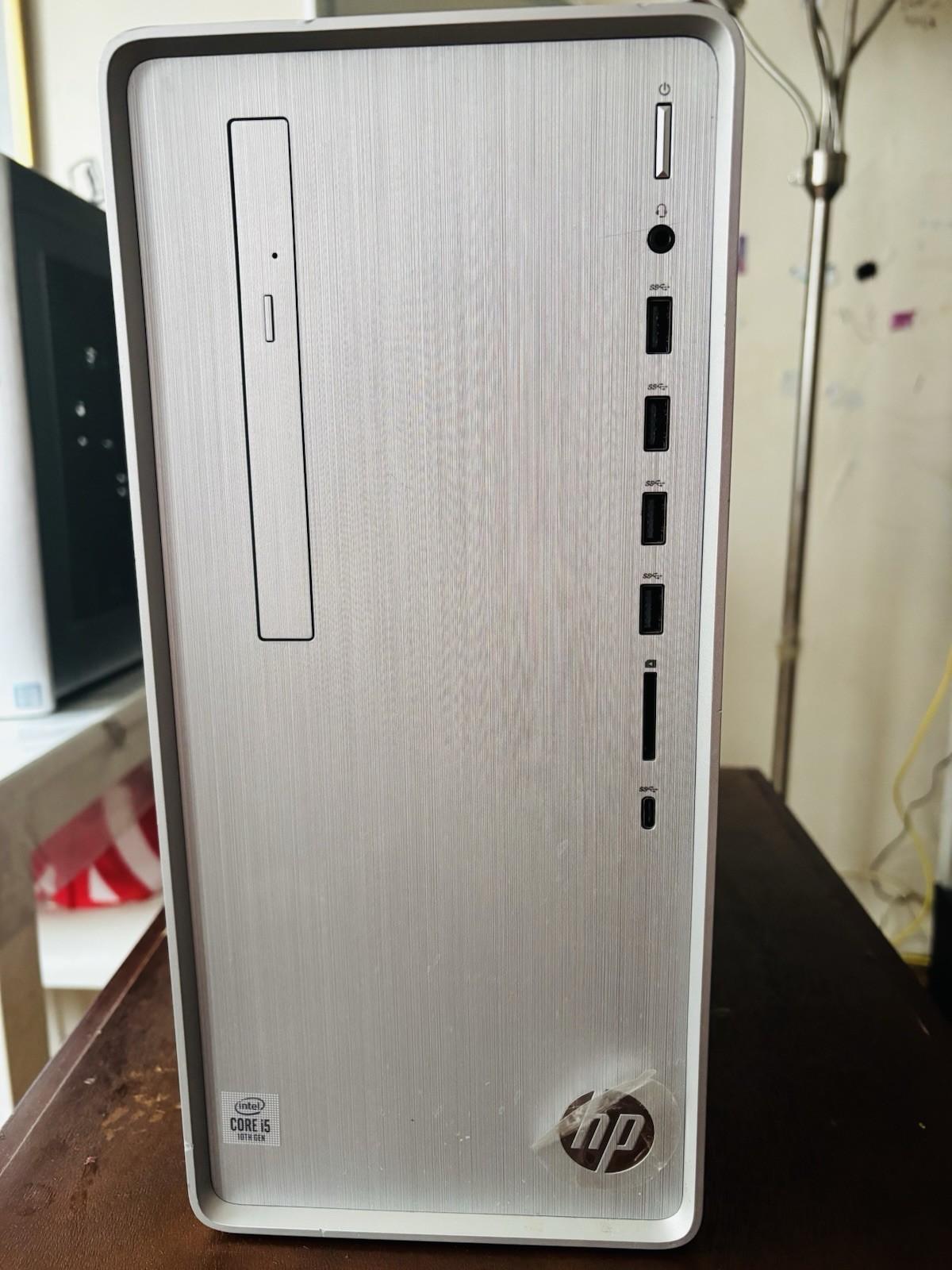 HP Pavilion Desktop TP01-1026 10th Generation Intel Core I5-10400 Processor