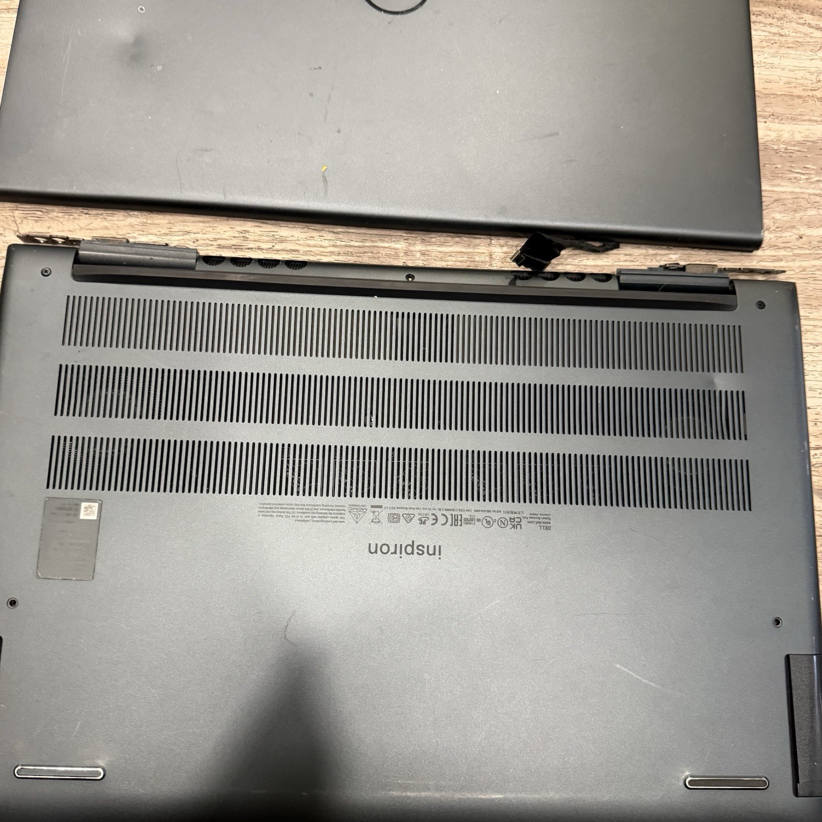 Dell Inspiron 16 Plus 7610 16″ Intel Core i7-11800H, FOR PARTS ONLY