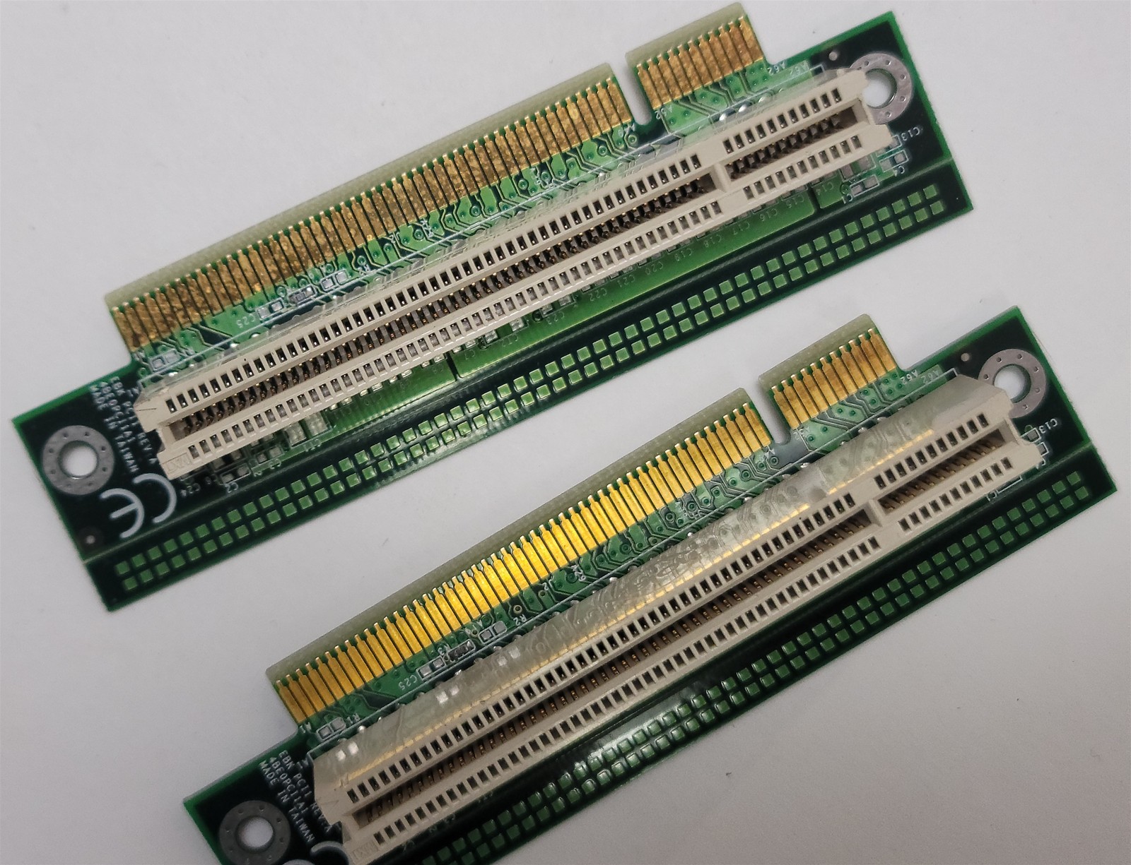 Lot of 2 Dell 4BE0PCI1A1 90 Degree Angle PCI Risers