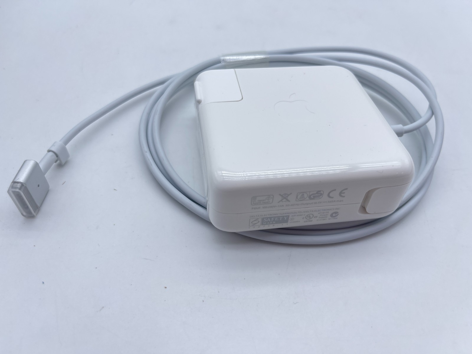 New Genuine 60W Charger For Apple MacBook Pro 11″ 13″ A1181 A1278 2009 2010 2011
