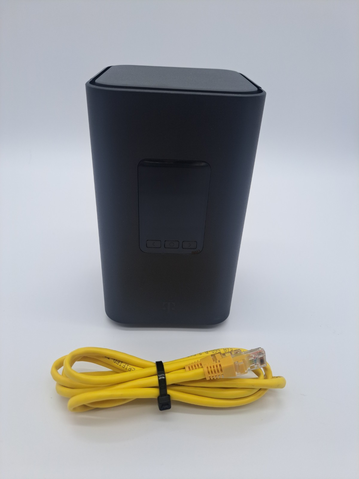 T-Mobile ARC KVD21 5G Home Internet Wi-Fi Gateway – Black – Used NO ADAPTER