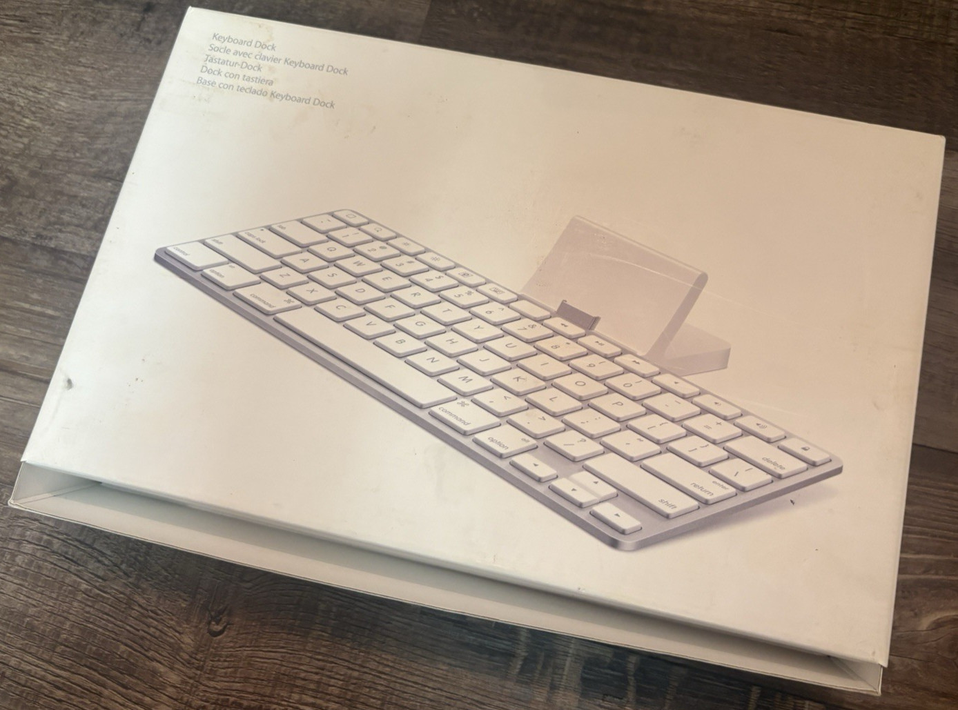 1st Gen Apple iPad Keyboard Dock A1359 w/ Original Box