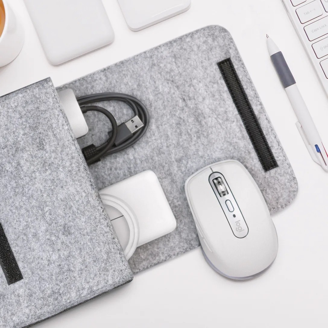 Logitech Travel Case for MX Anywhere 3S or MX Master 3S or MX Master 4