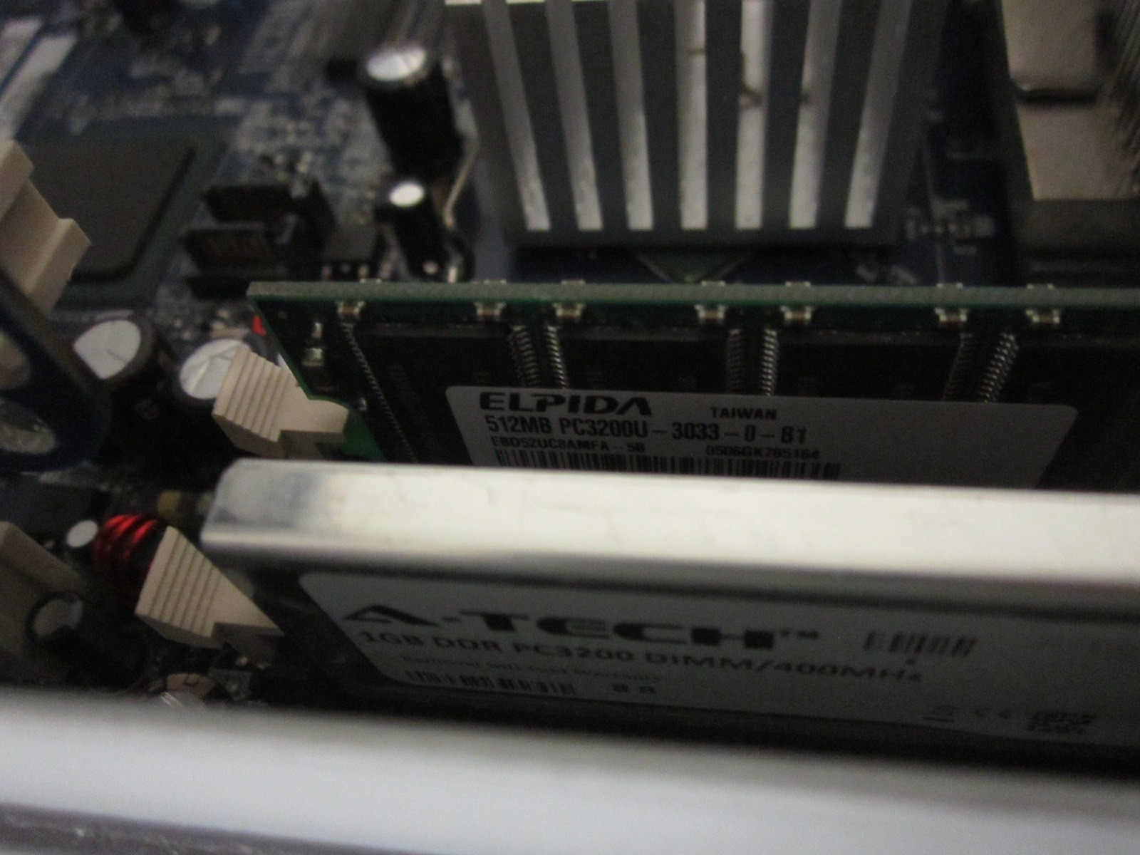 IBM ThinkCentre Y94 – (Pentium 4, IDE, 1.5GB RAM, No HDD)