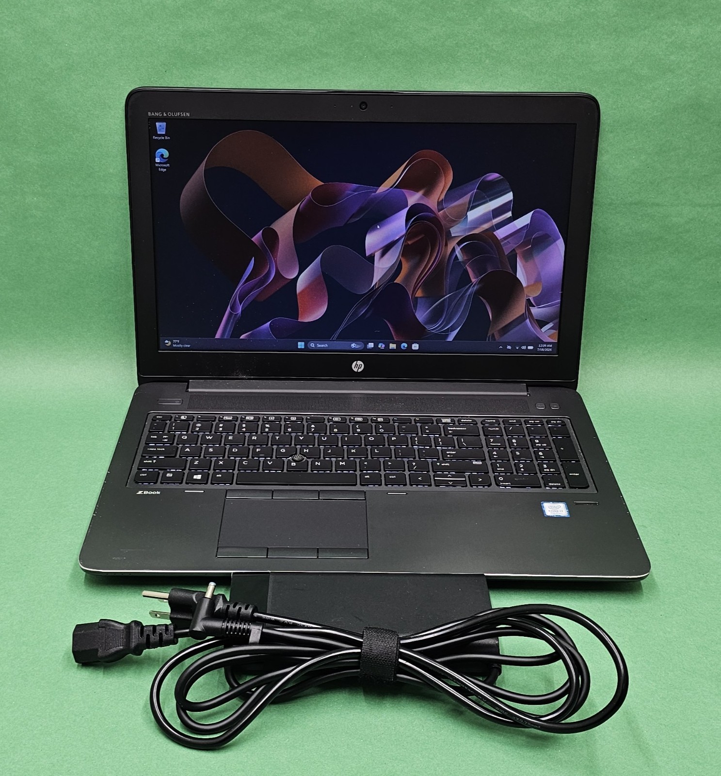 HP zBook 15 G4 FHD Core i7-7700HQ 2.80GHz 16GB RAM 512GB SSD NVIDIA Quadro M1200