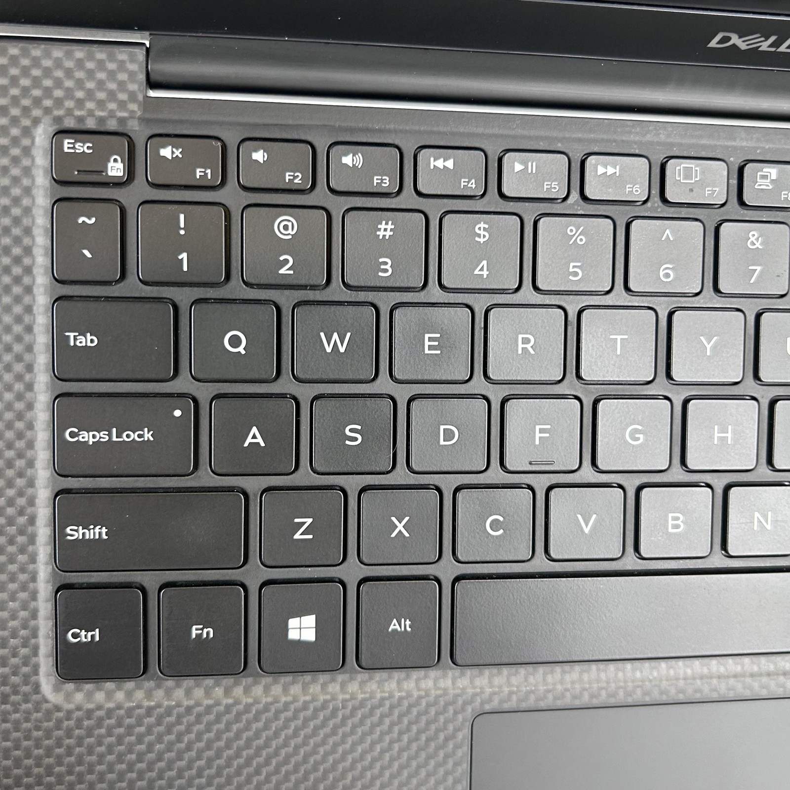 Dell XPS 13 7390 FHD i7-10710U 1.10GHz 16GB RAM 512GB SSD Good