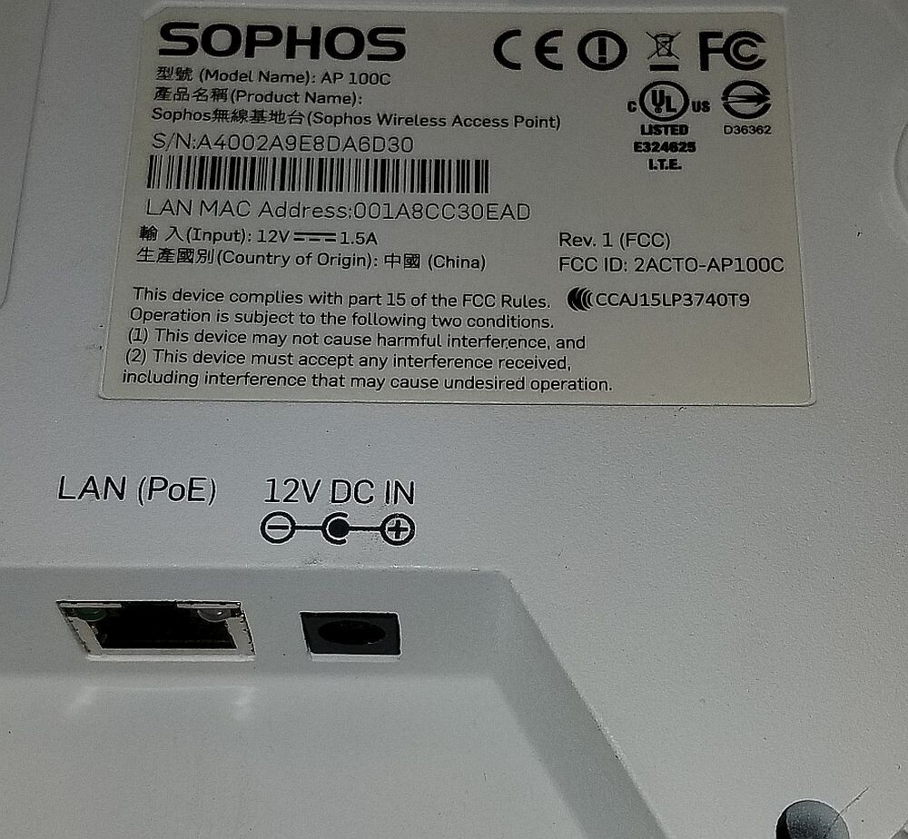 4x Sophos AP 55C Wireless AP Sophos AP 55C 802.11ac Dual Band/Radio AP + 1x 100C