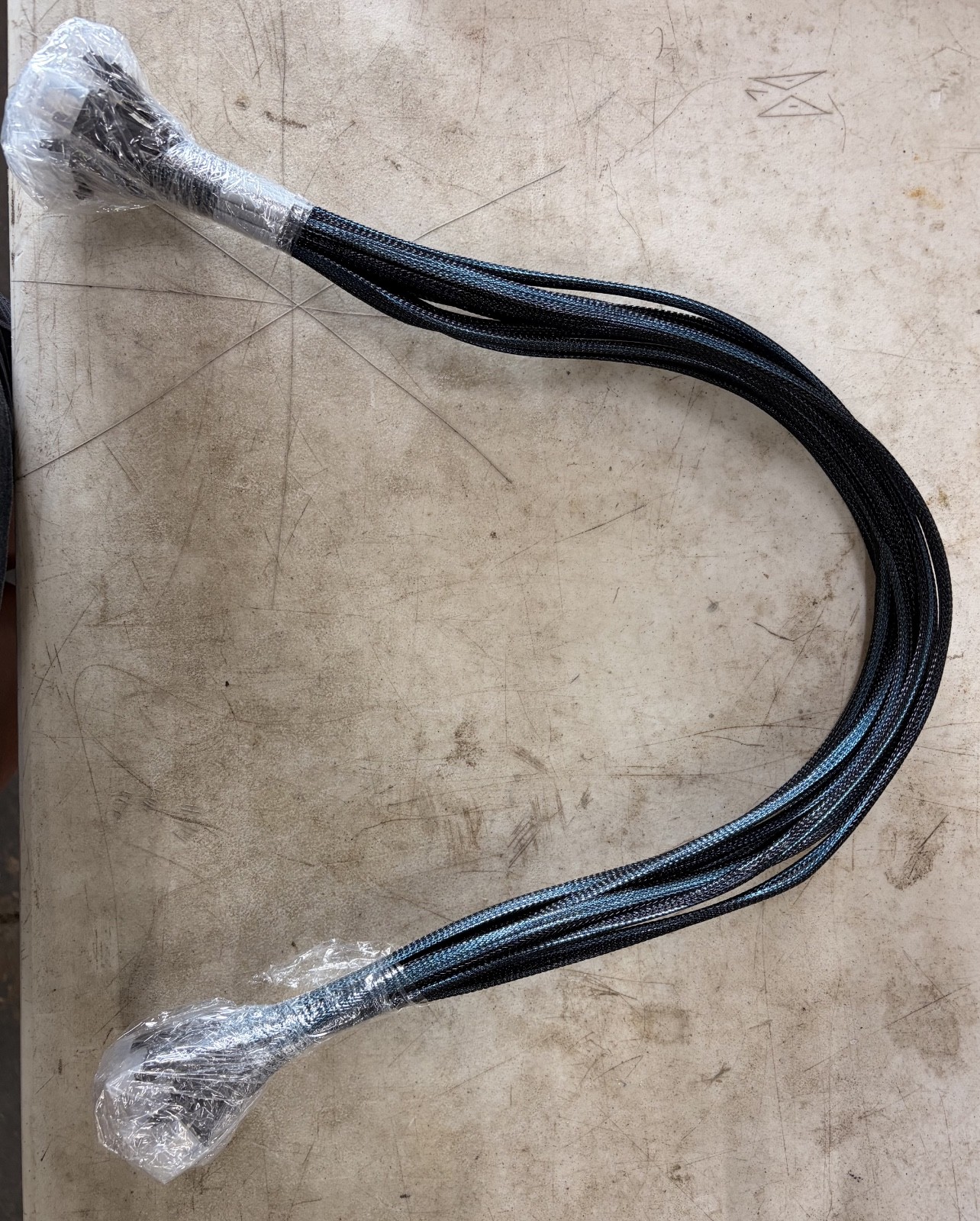 Thinline 4i STR Data Transfer Cable Assembly/High Speed Data Routing Cables