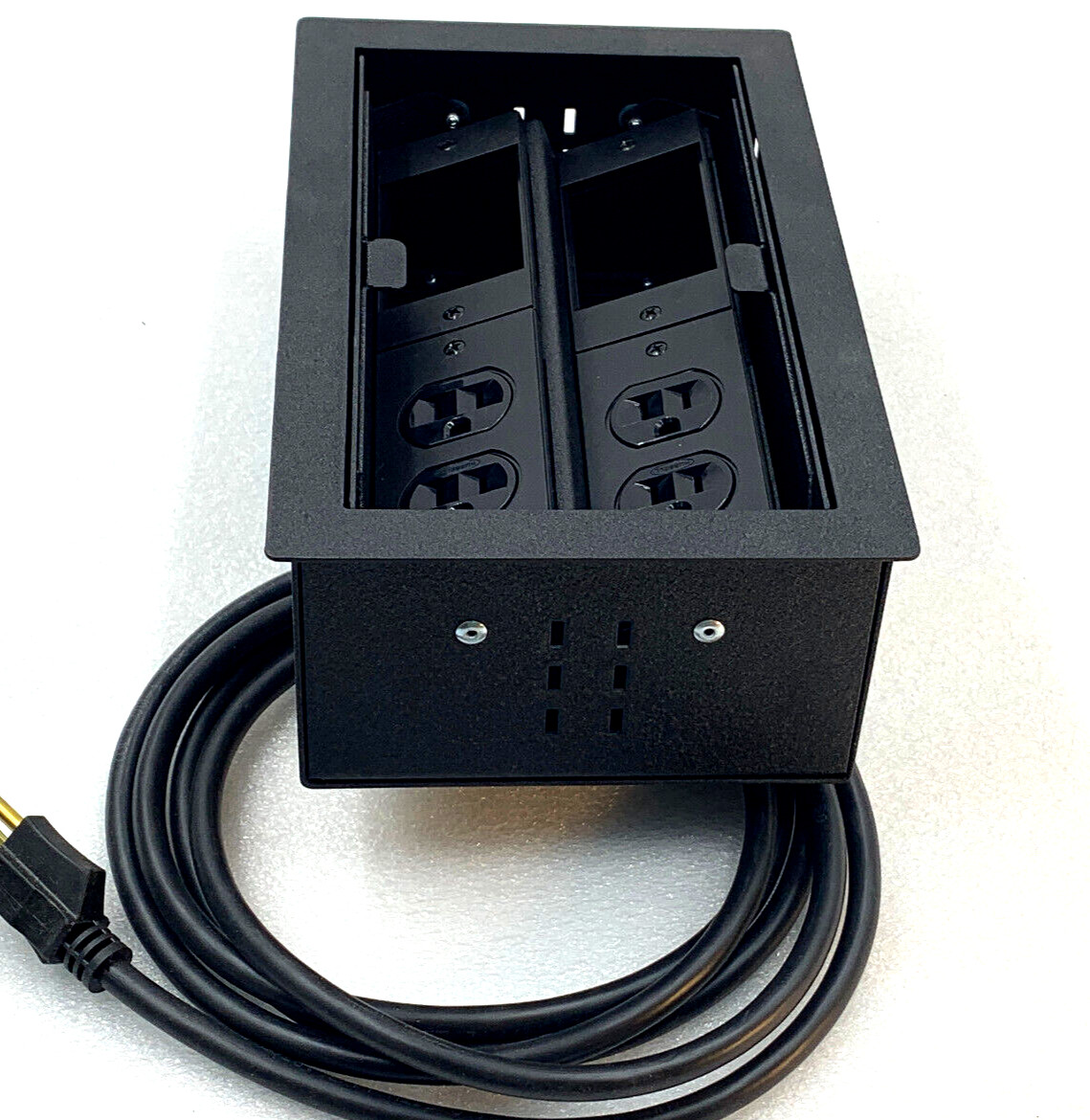 Doug Mockett PHA-4-291 HINGED LID POWER GROMMET -Canada