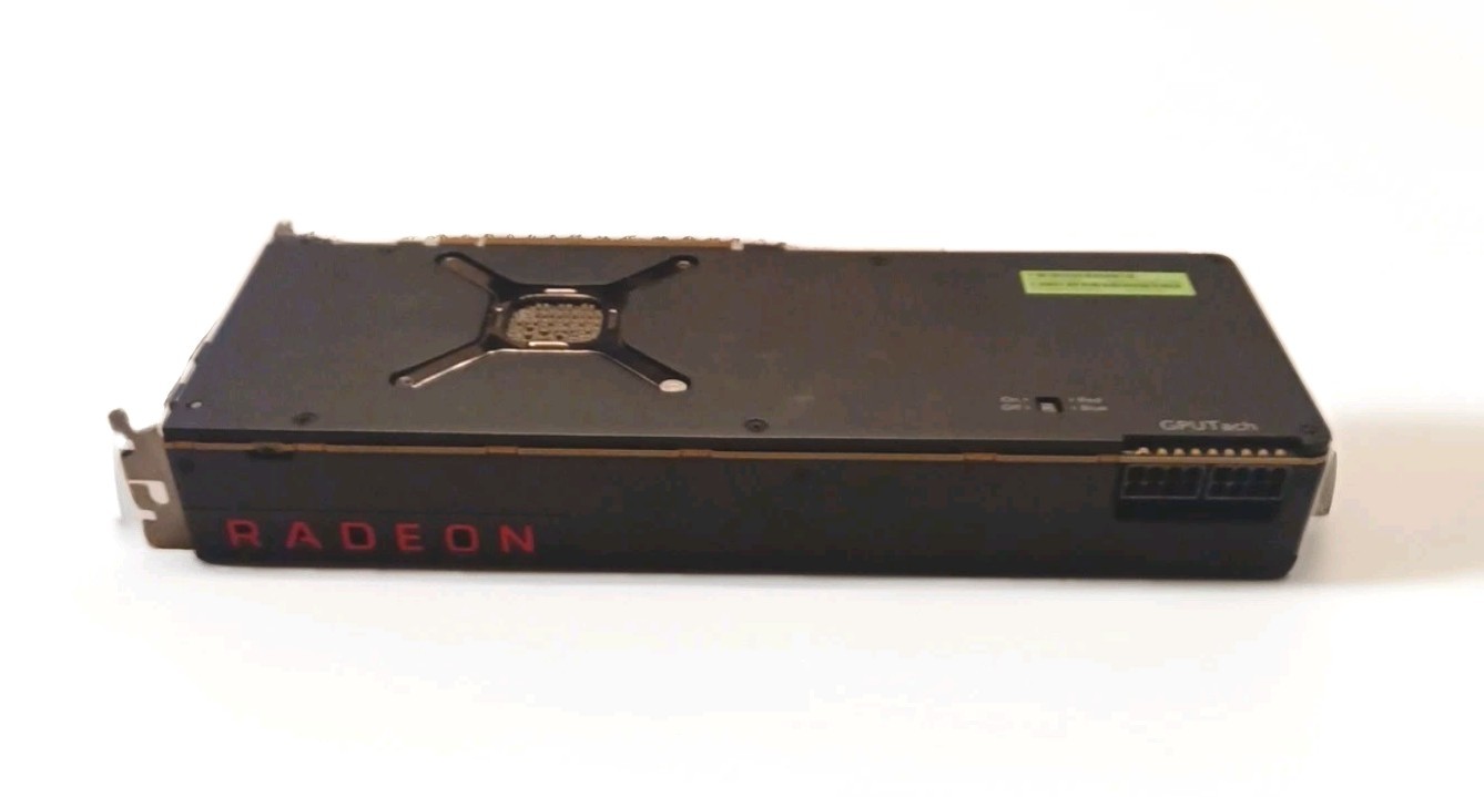 SAPPHIRE Radeon RX Vega 64 Video Card 8GB HBM2 21275-03-20G With Box