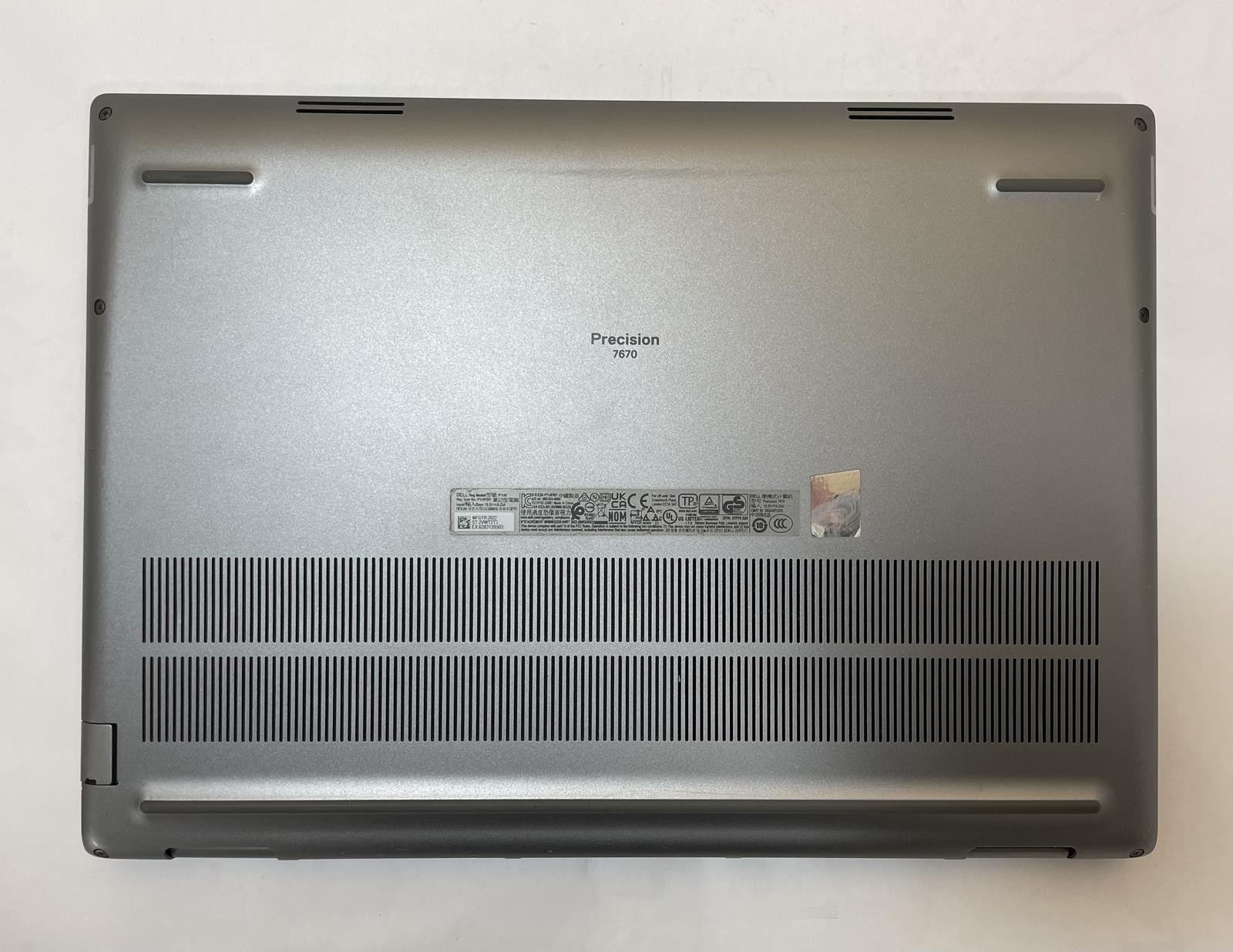 DELL PRECISION 7670 16″ Laptop Core i5 12600HX 32GB 512GB NVMe WIN11 -SEE PHOTOS