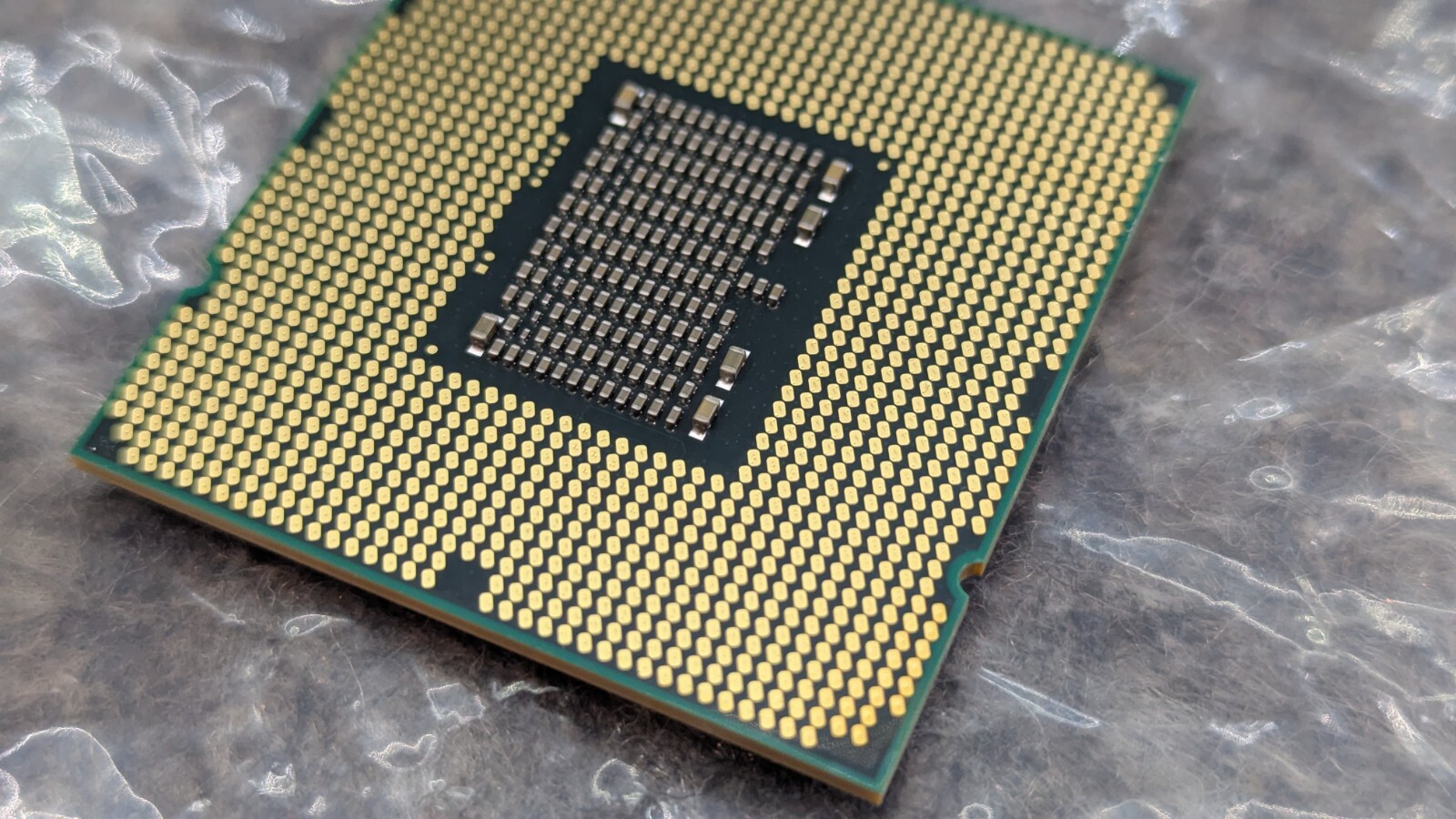 SLBWZ Intel E5645 2.40GHz 5.86GT/s QPI 12MB L3 Cache Socket LGA1366 Processor